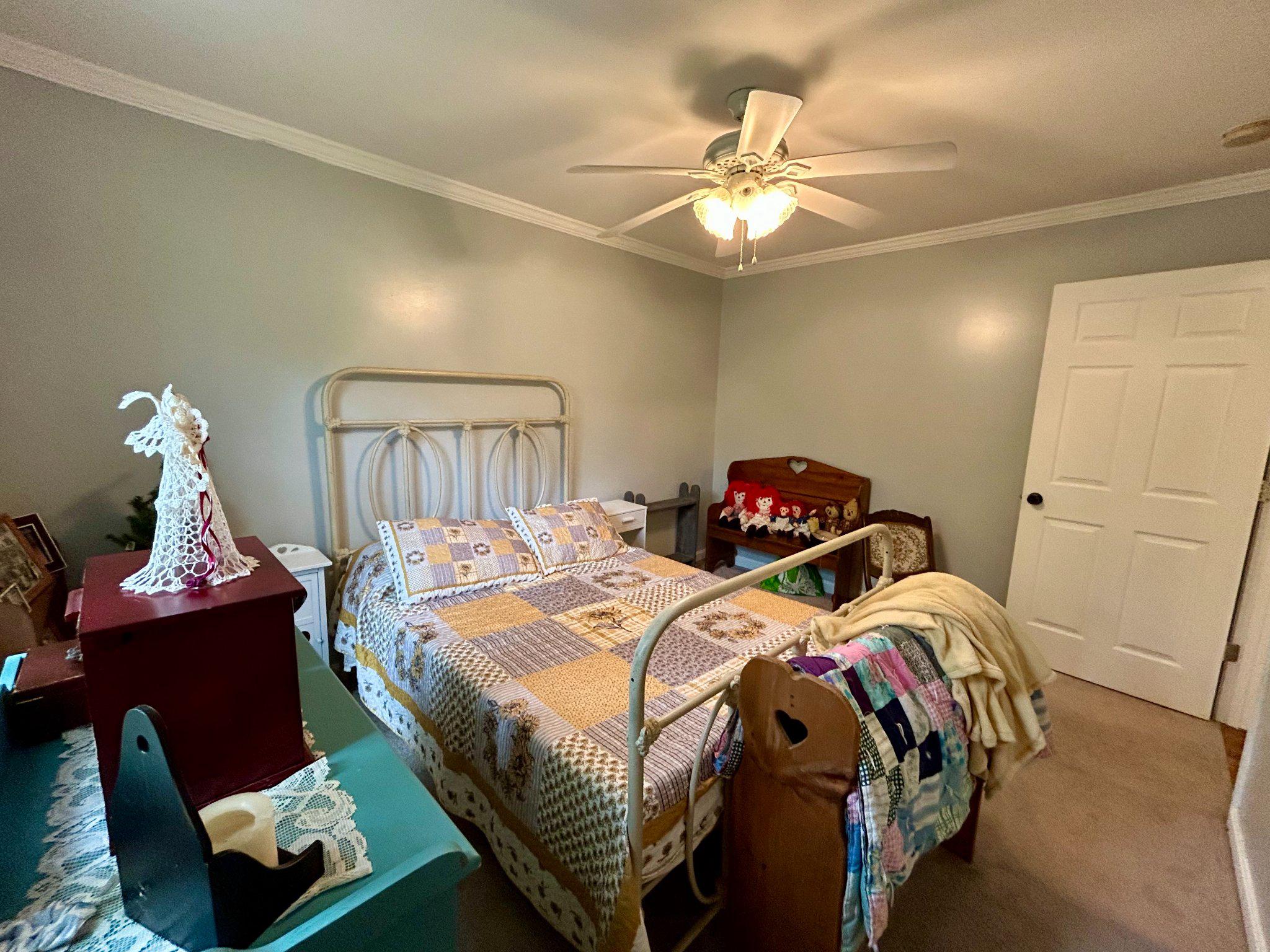 WARDEN ACRES - Residential