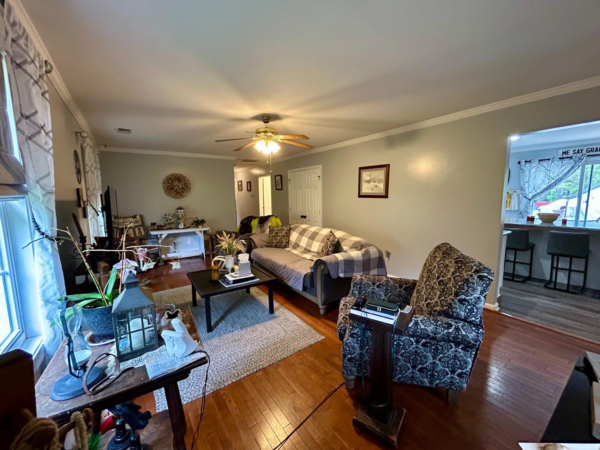 WARDEN ACRES - Residential
