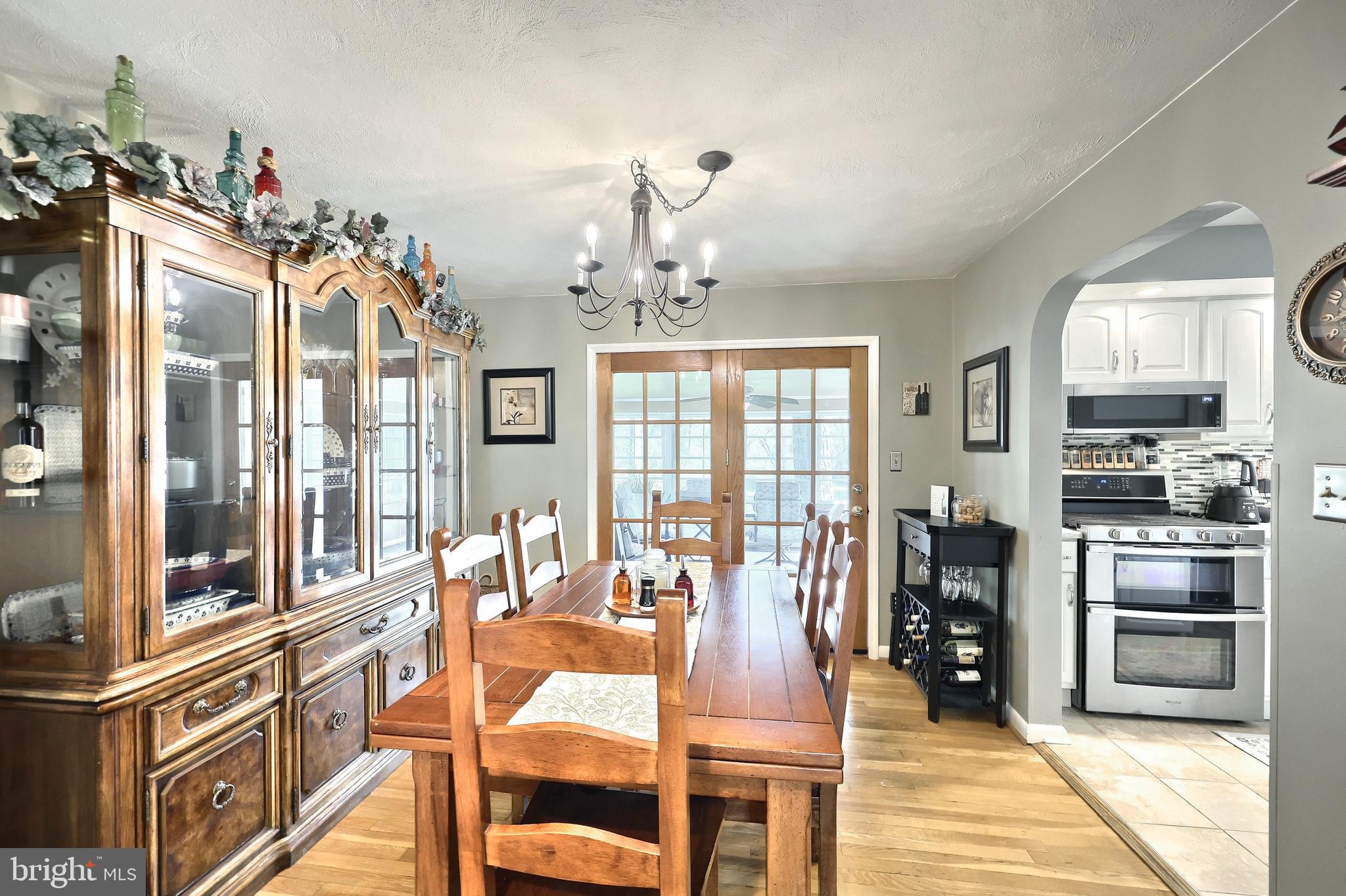 ARLINGTON PARK - Residential