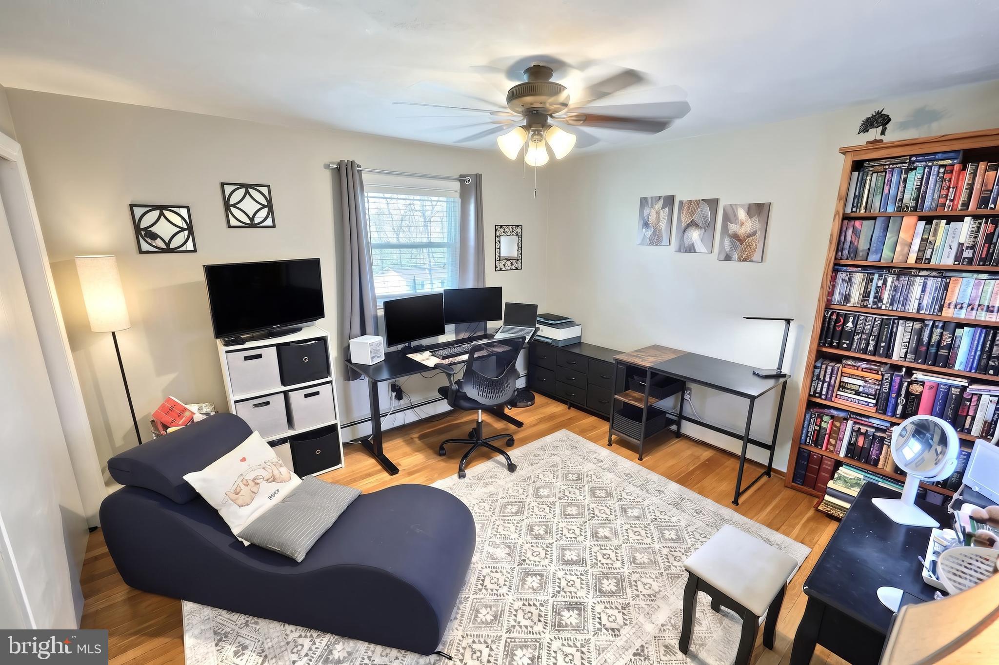 ARLINGTON PARK - Residential