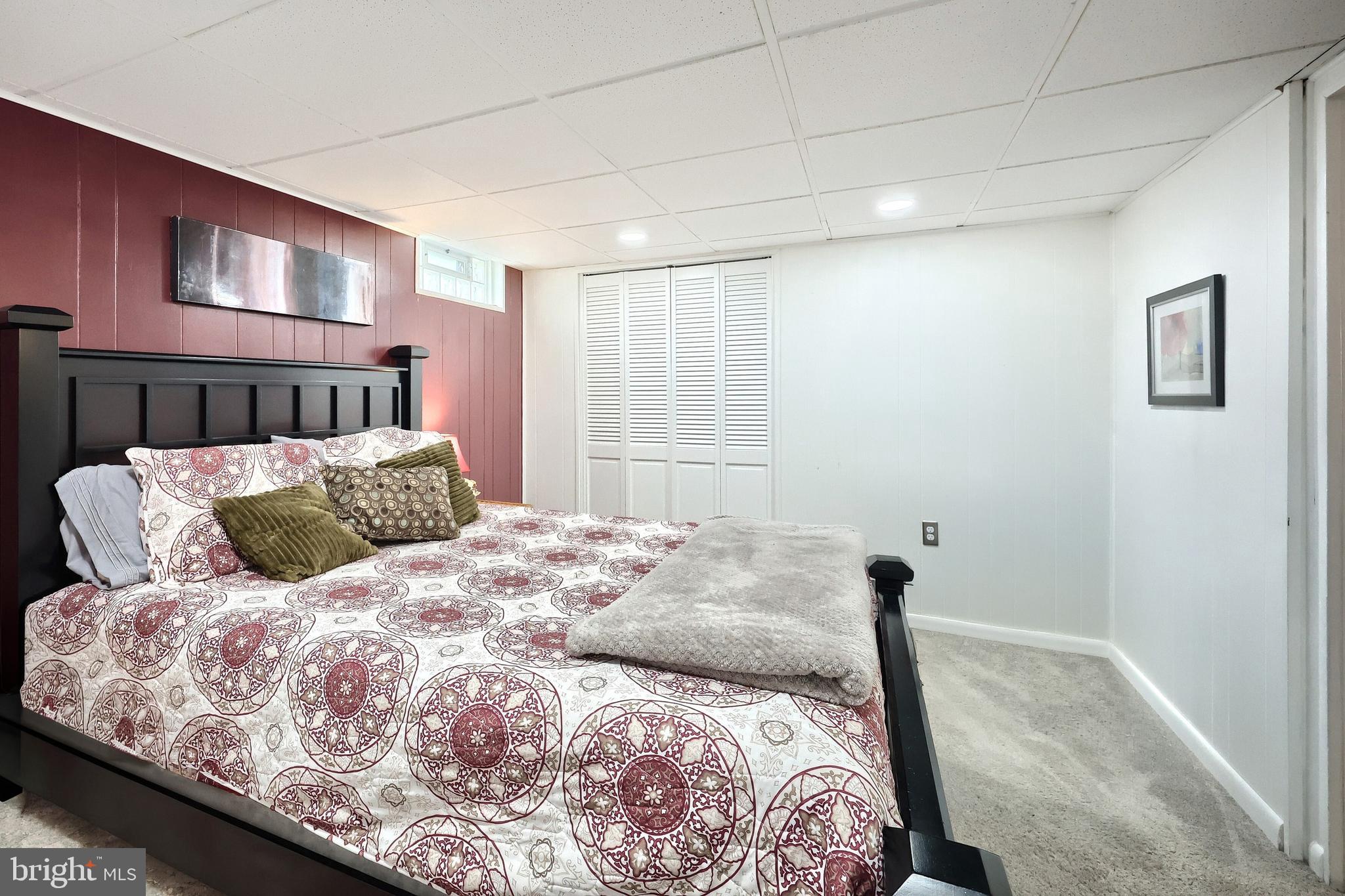 ARLINGTON PARK - Residential