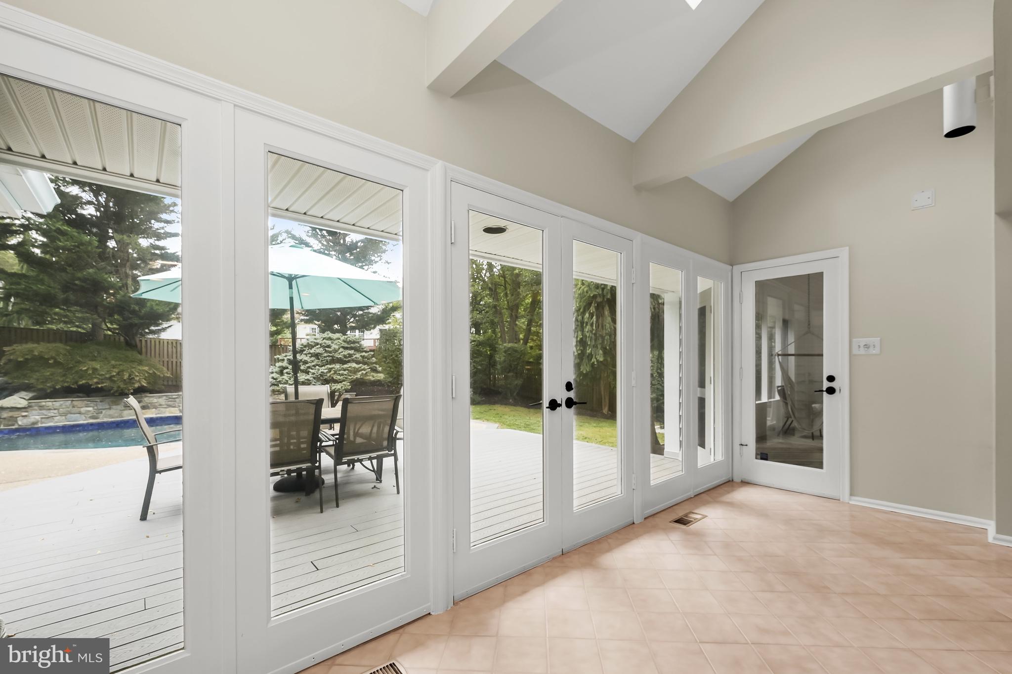 FALLSREACH - Residential