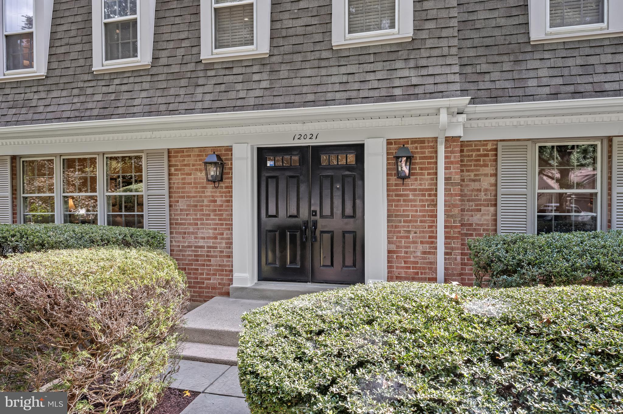 FALLSREACH - Residential