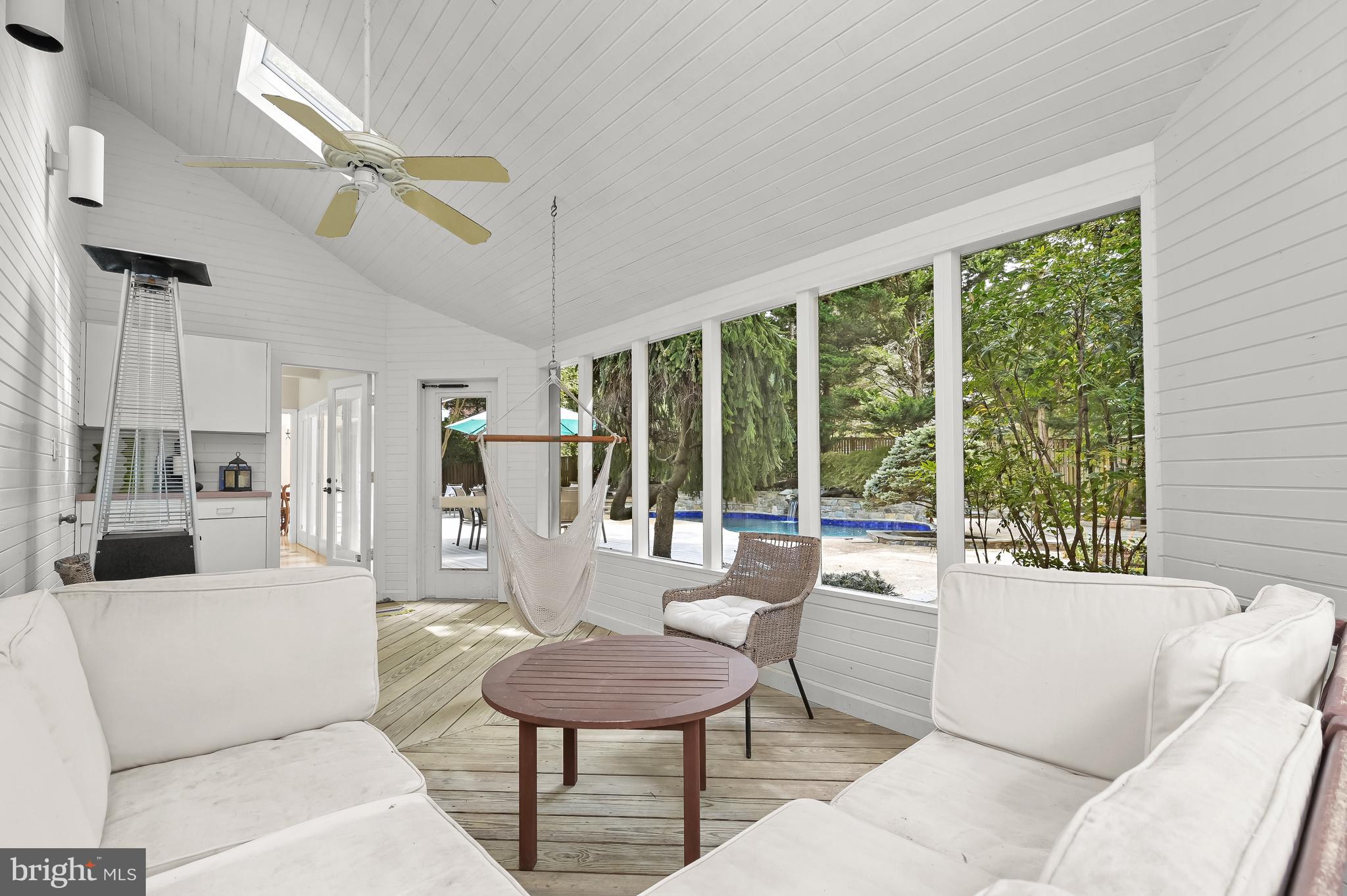 FALLSREACH - Residential