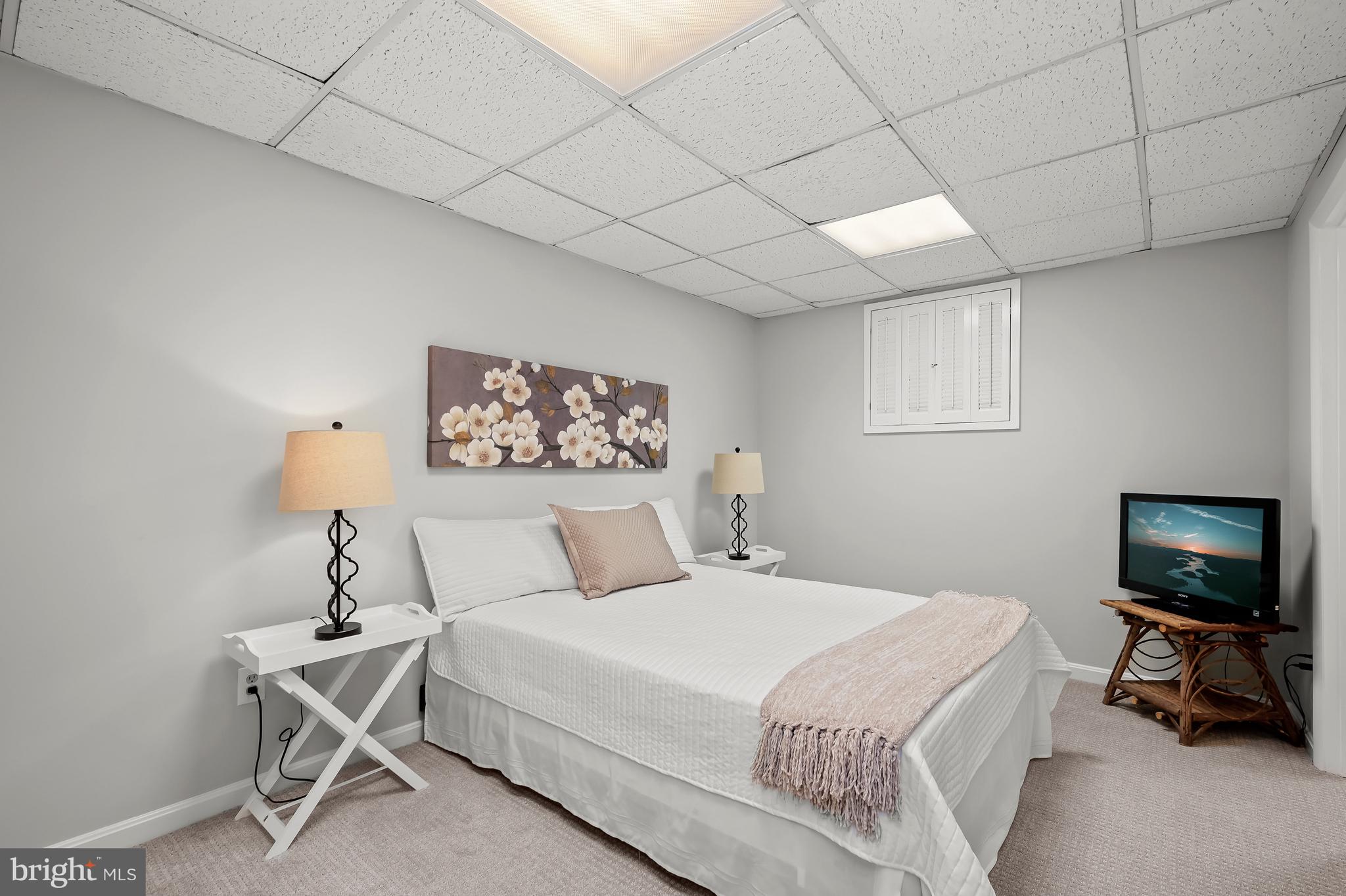 FALLSREACH - Residential