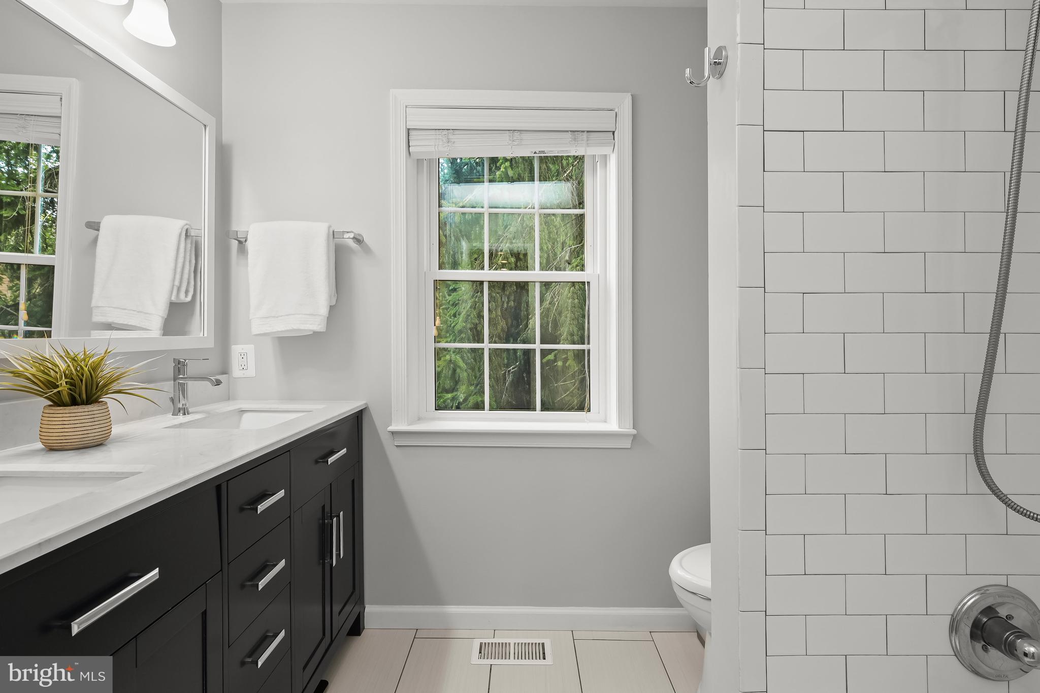 FALLSREACH - Residential