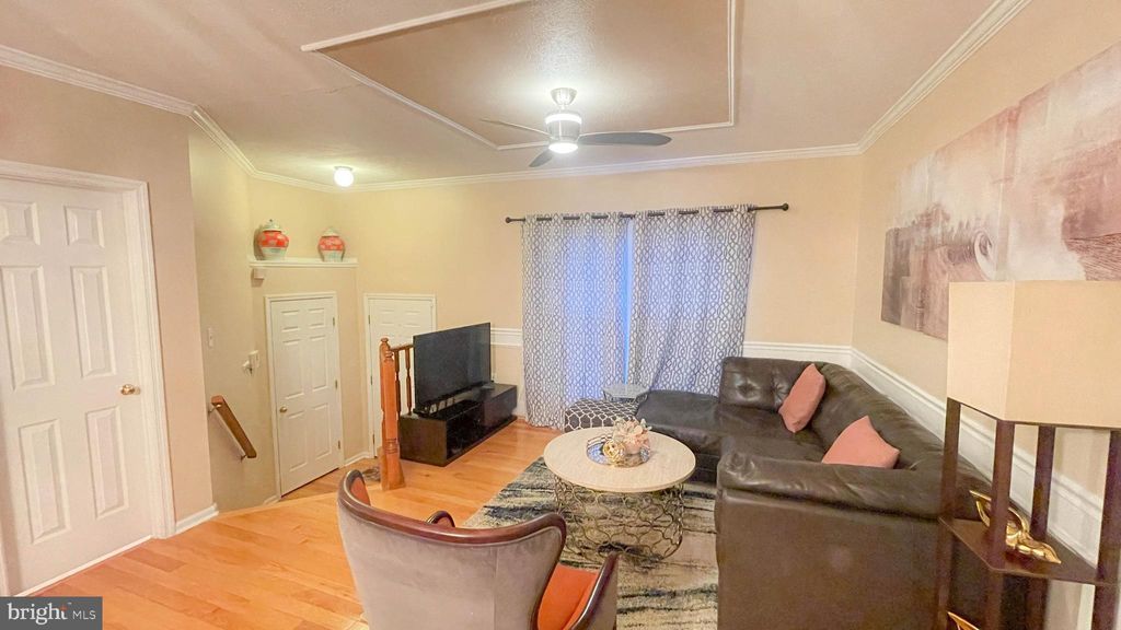 Photo of 42 Beacon Hill Court, GAITHERSBURG, MD 20878 (MLS # MDMC2202854)