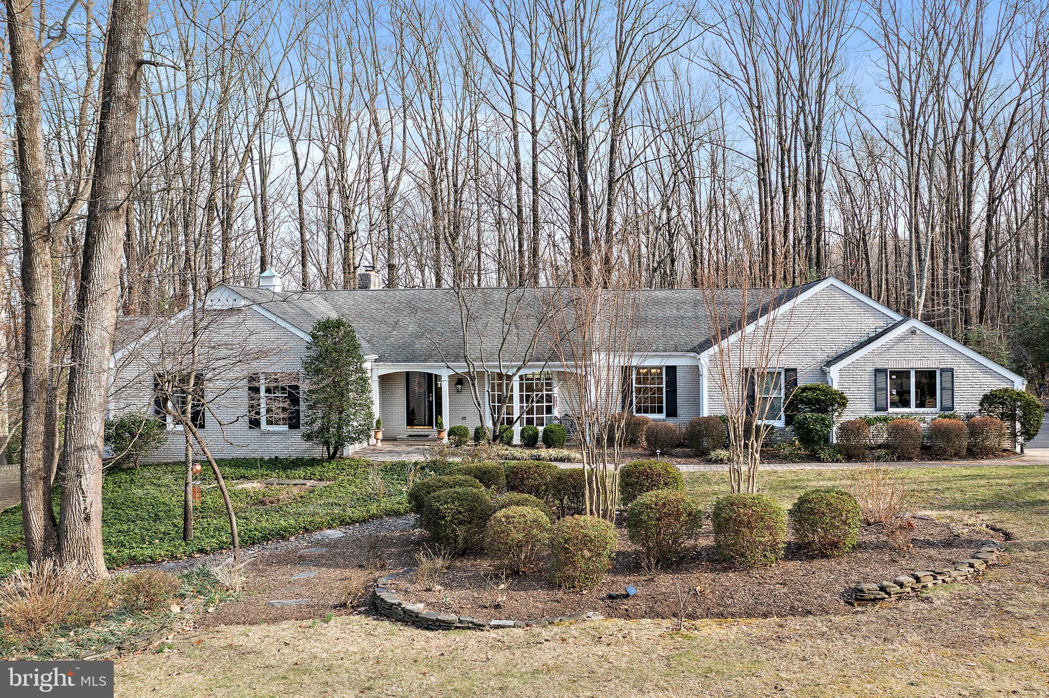 1812 MILLRIDGE COURT
