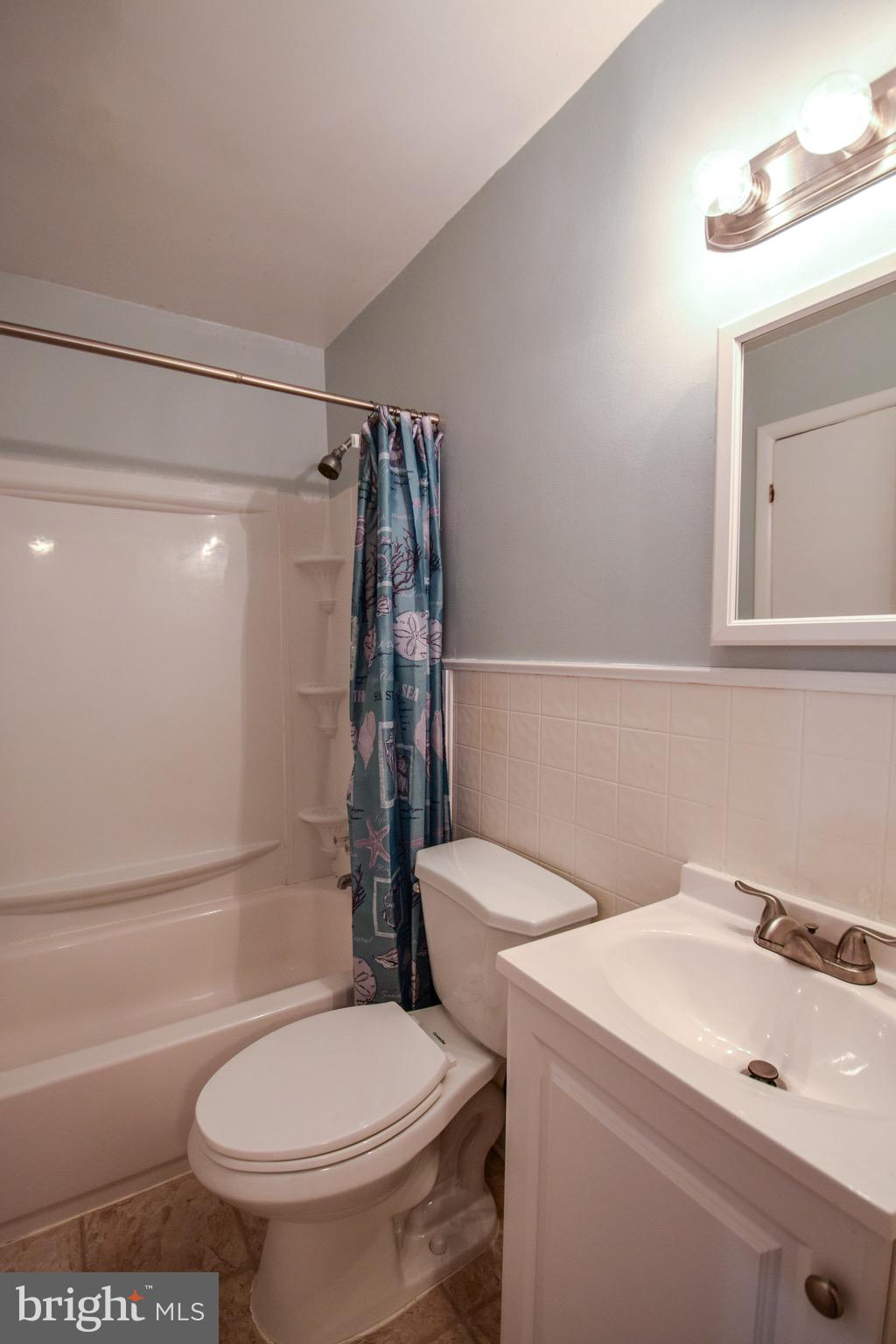 NORTH POINT VILLAGE - Residential