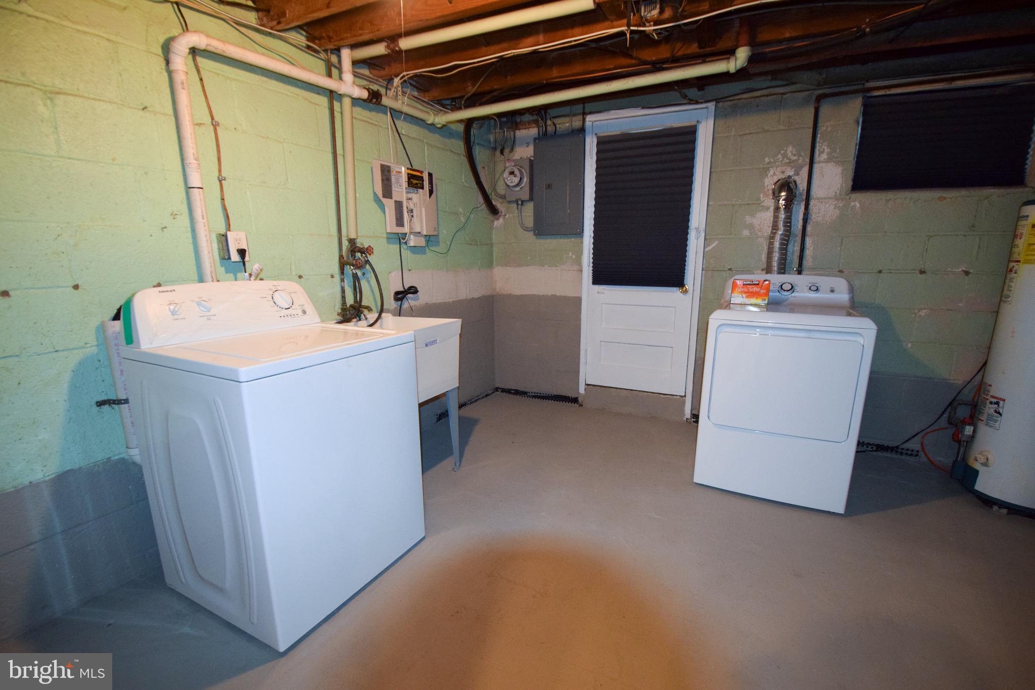 NORTH POINT VILLAGE - Residential