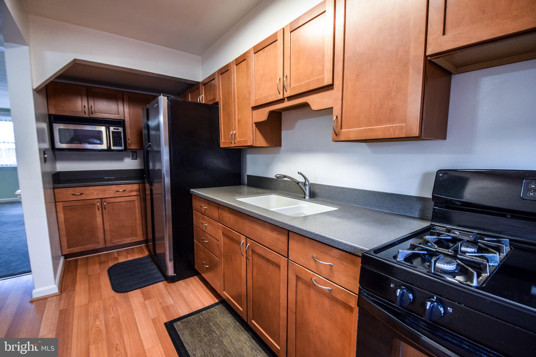 NORTH POINT VILLAGE - Residential