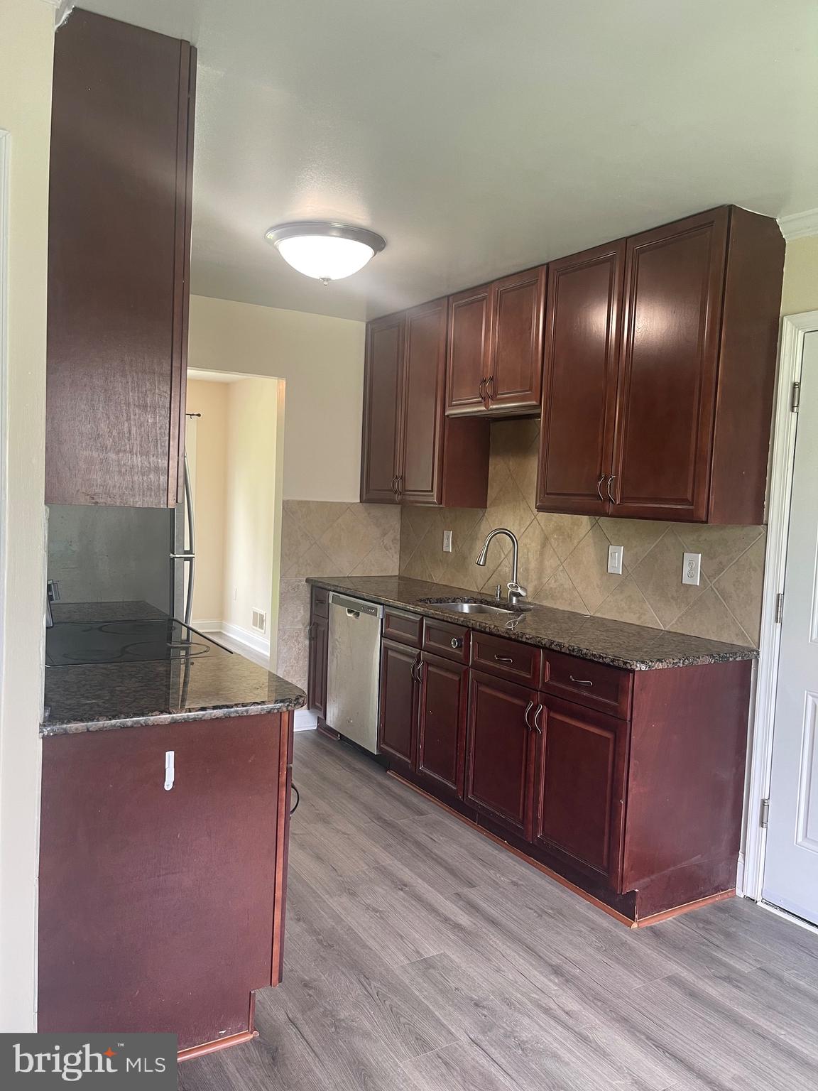 WESTLEIGH - Residential Lease