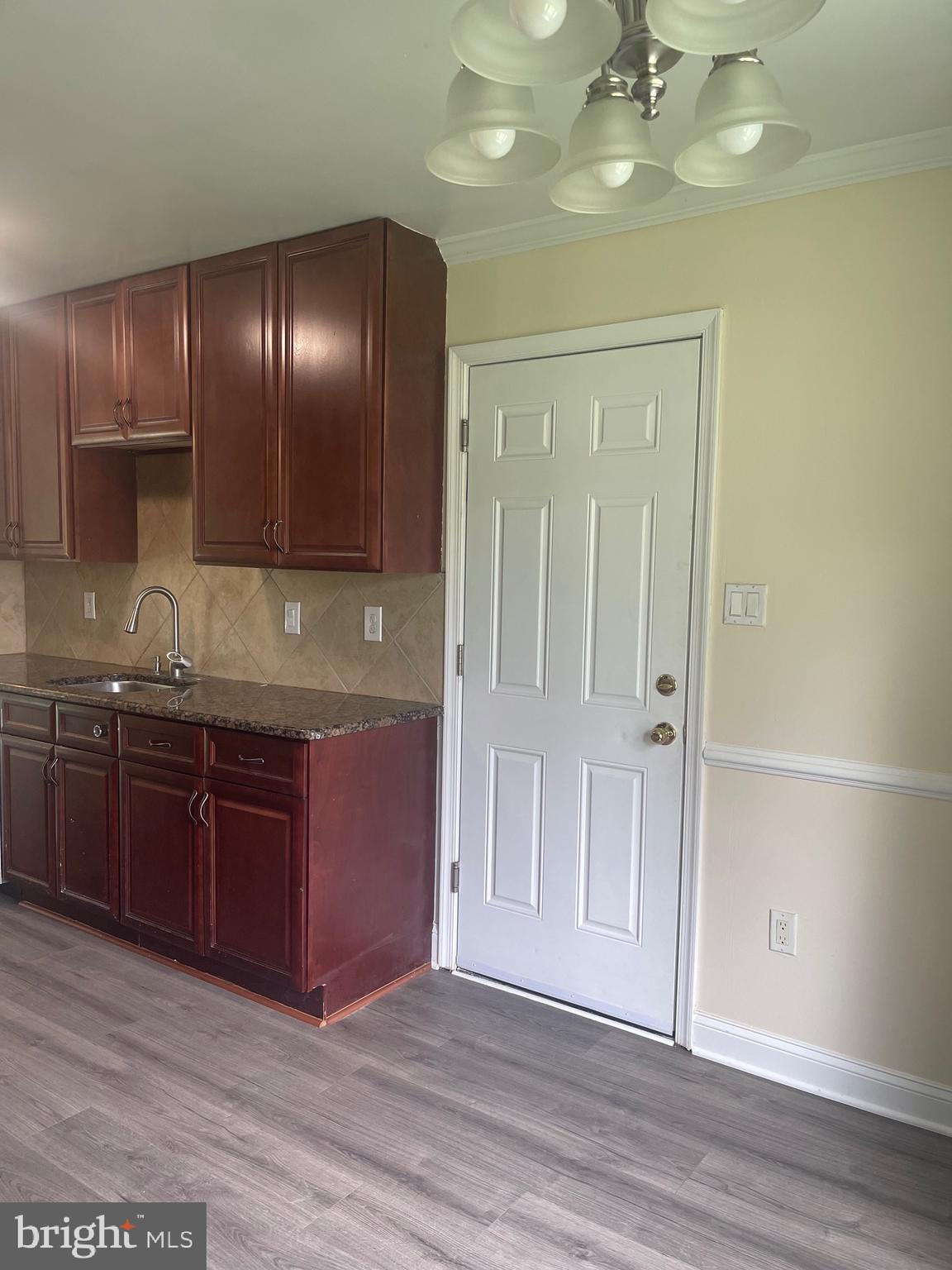 WESTLEIGH - Residential Lease