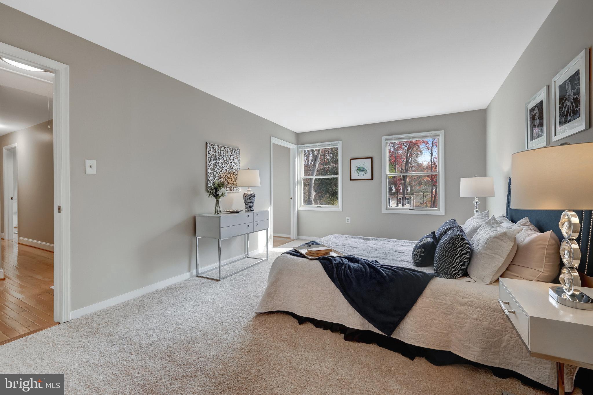 RESTON - Residential