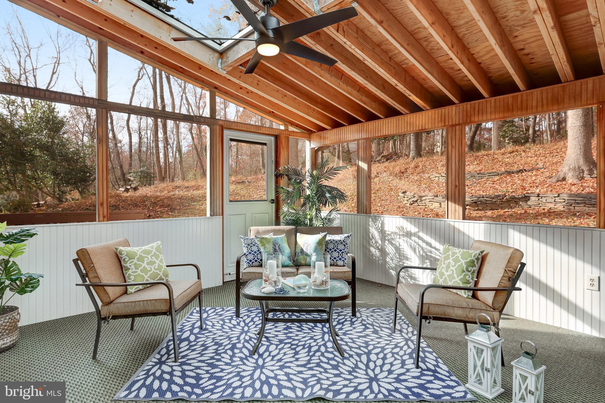 RESTON - Residential