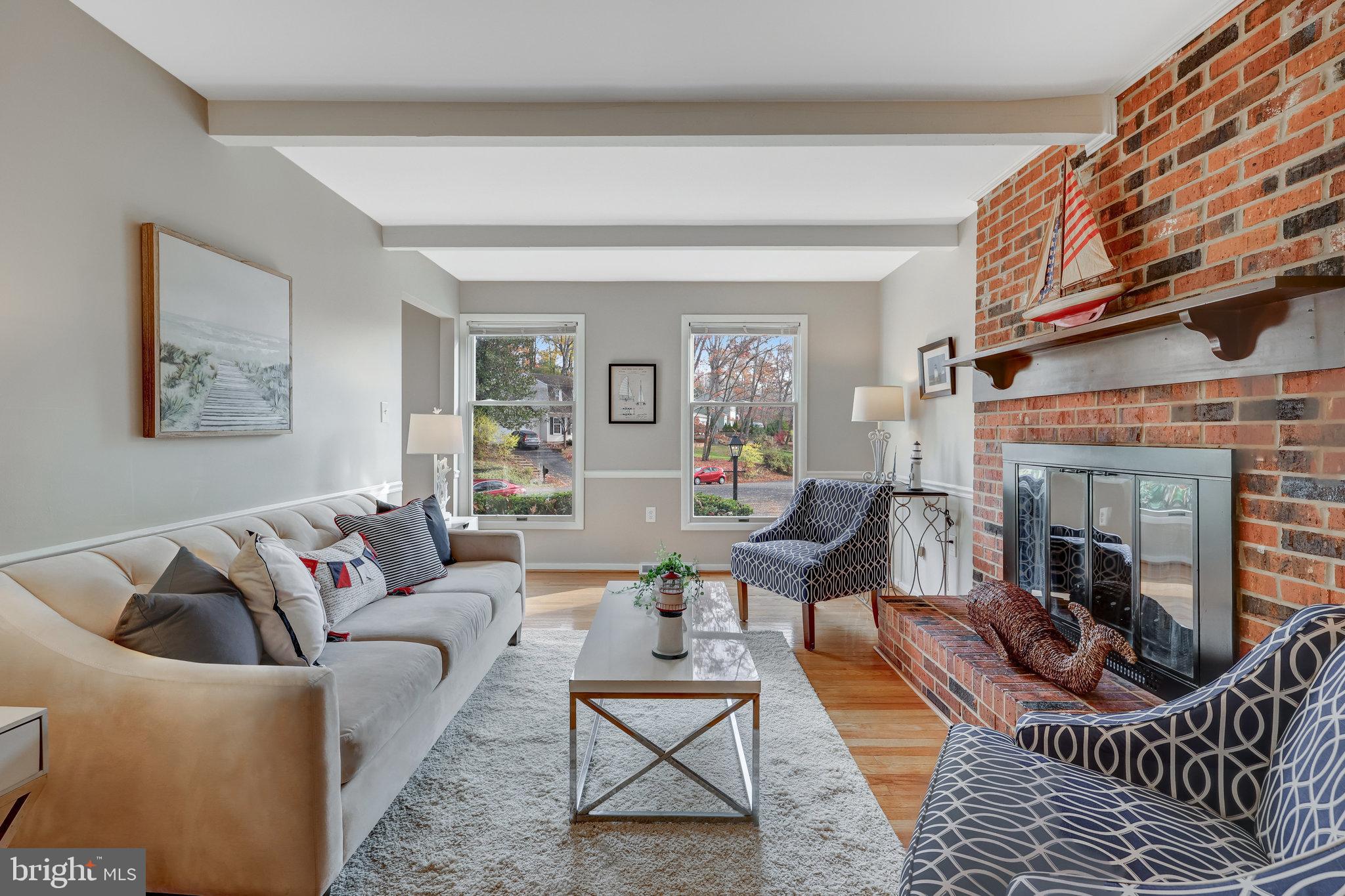 RESTON - Residential