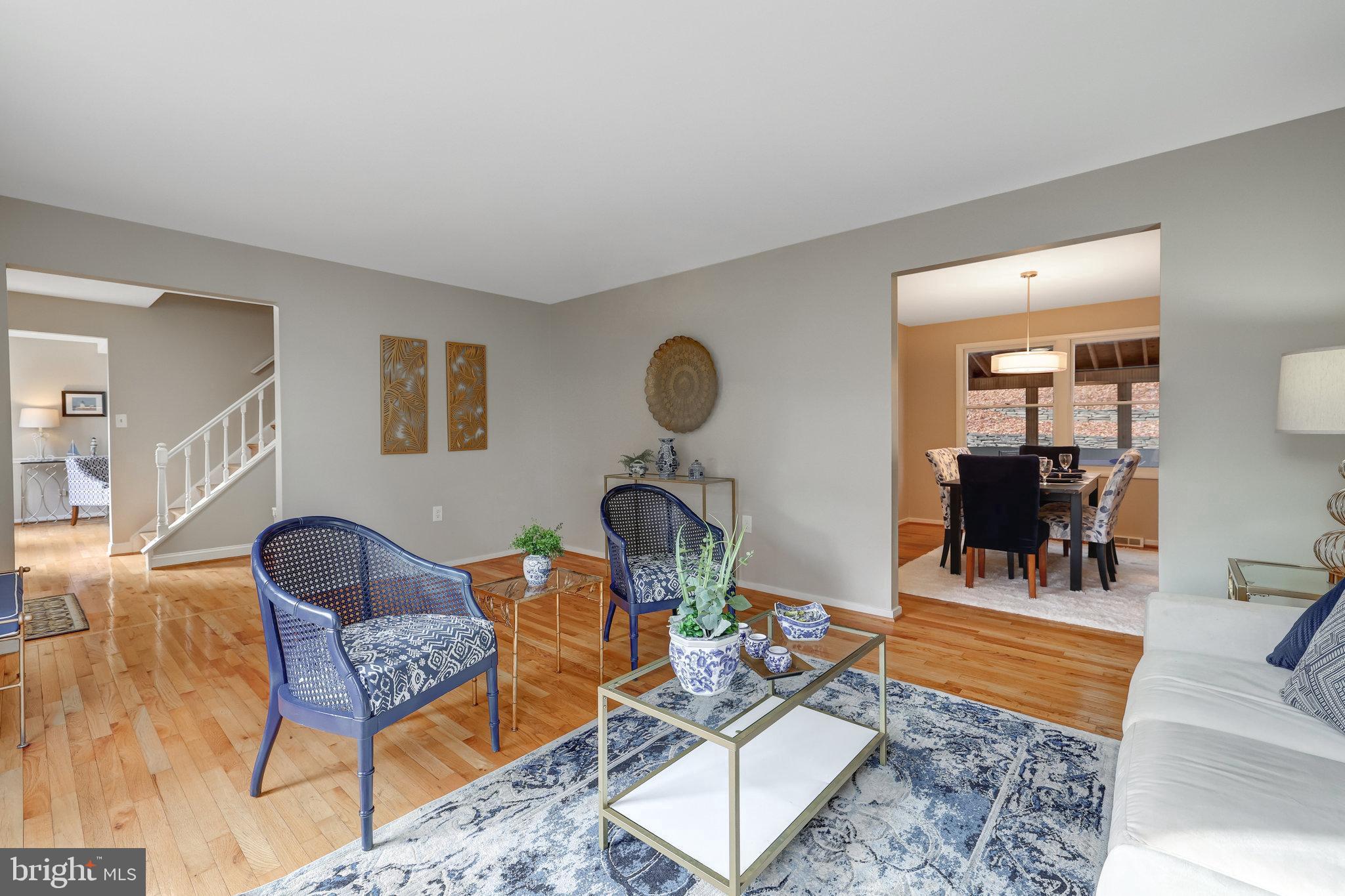 RESTON - Residential