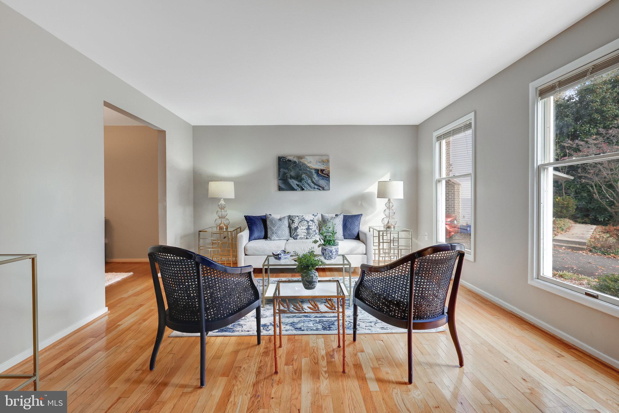 RESTON - Residential