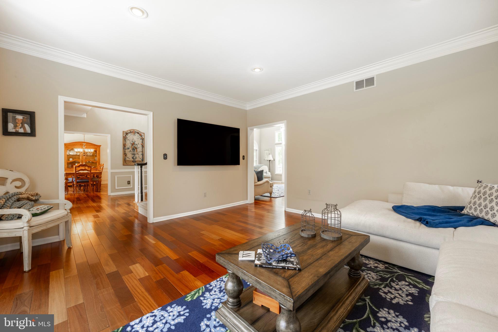 FAIRFIELDS - Residential