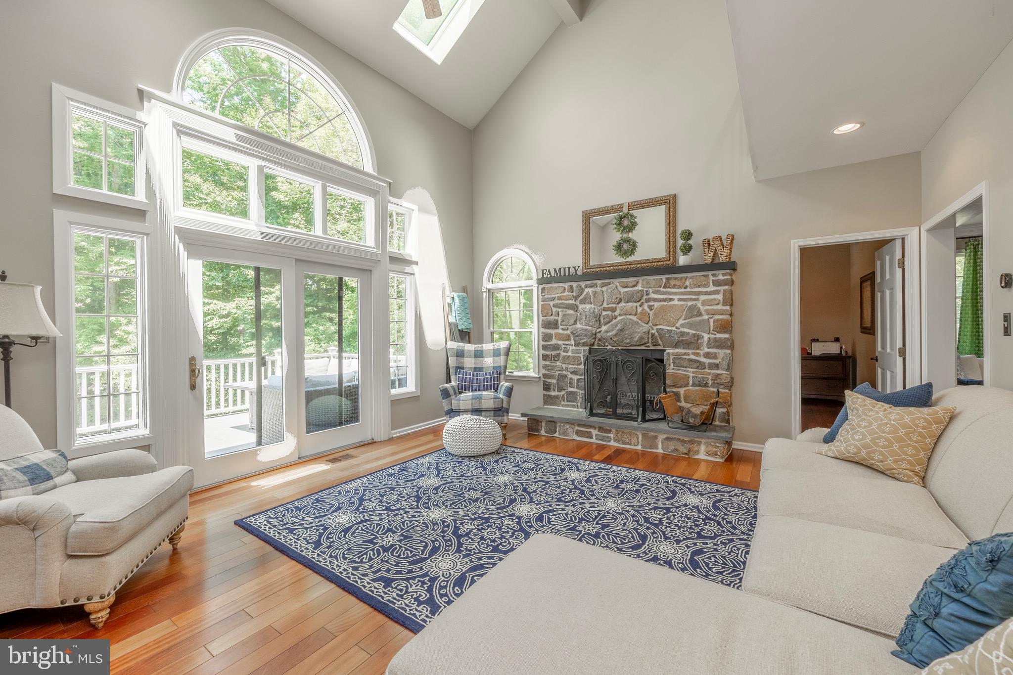 FAIRFIELDS - Residential