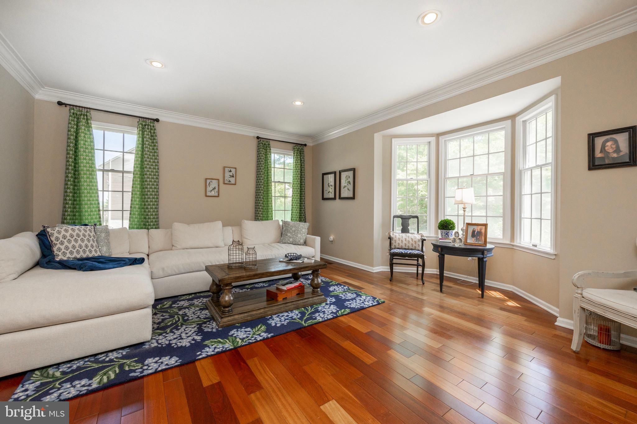 FAIRFIELDS - Residential