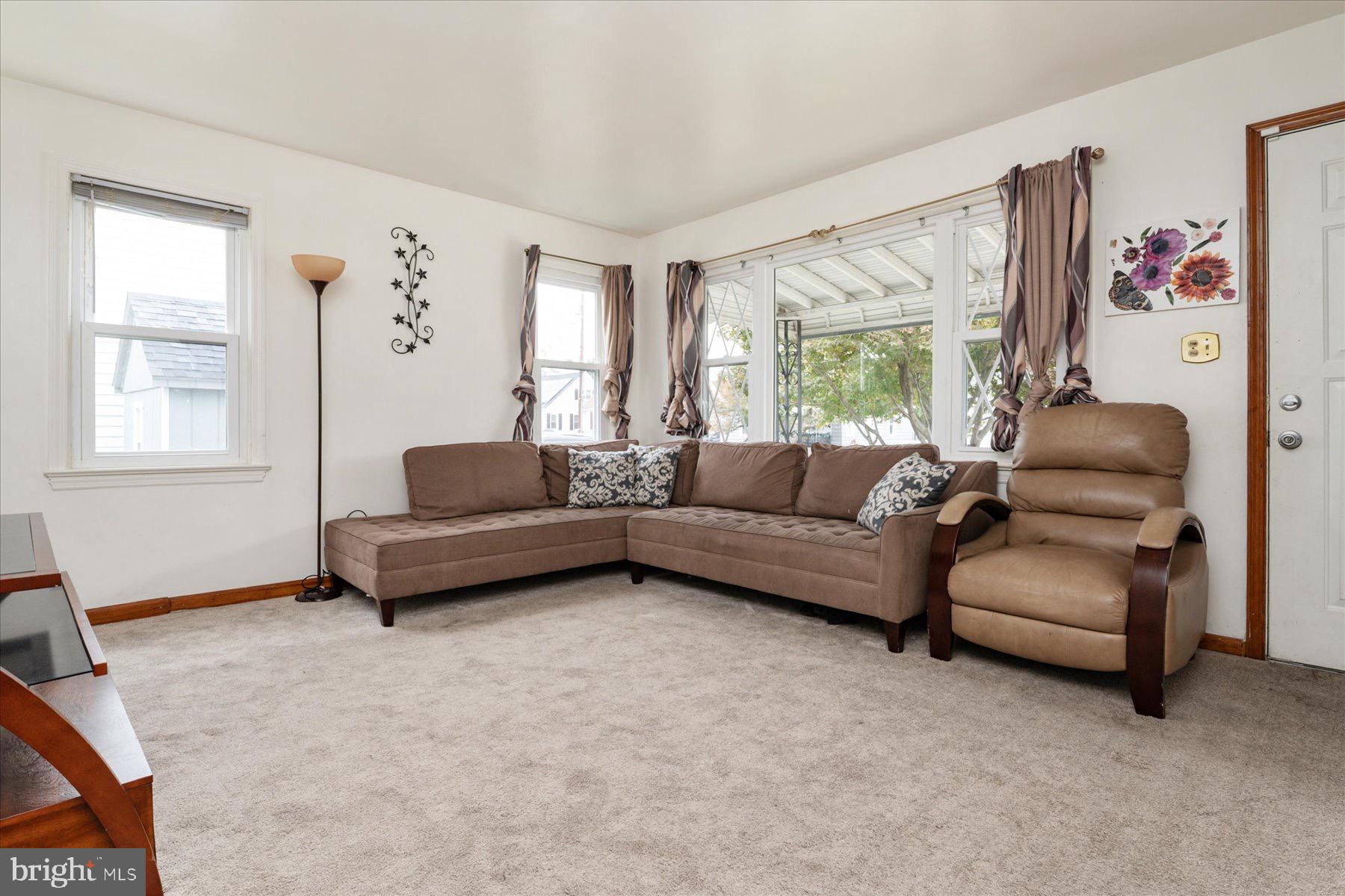 FERNDALE FARMS - Residential