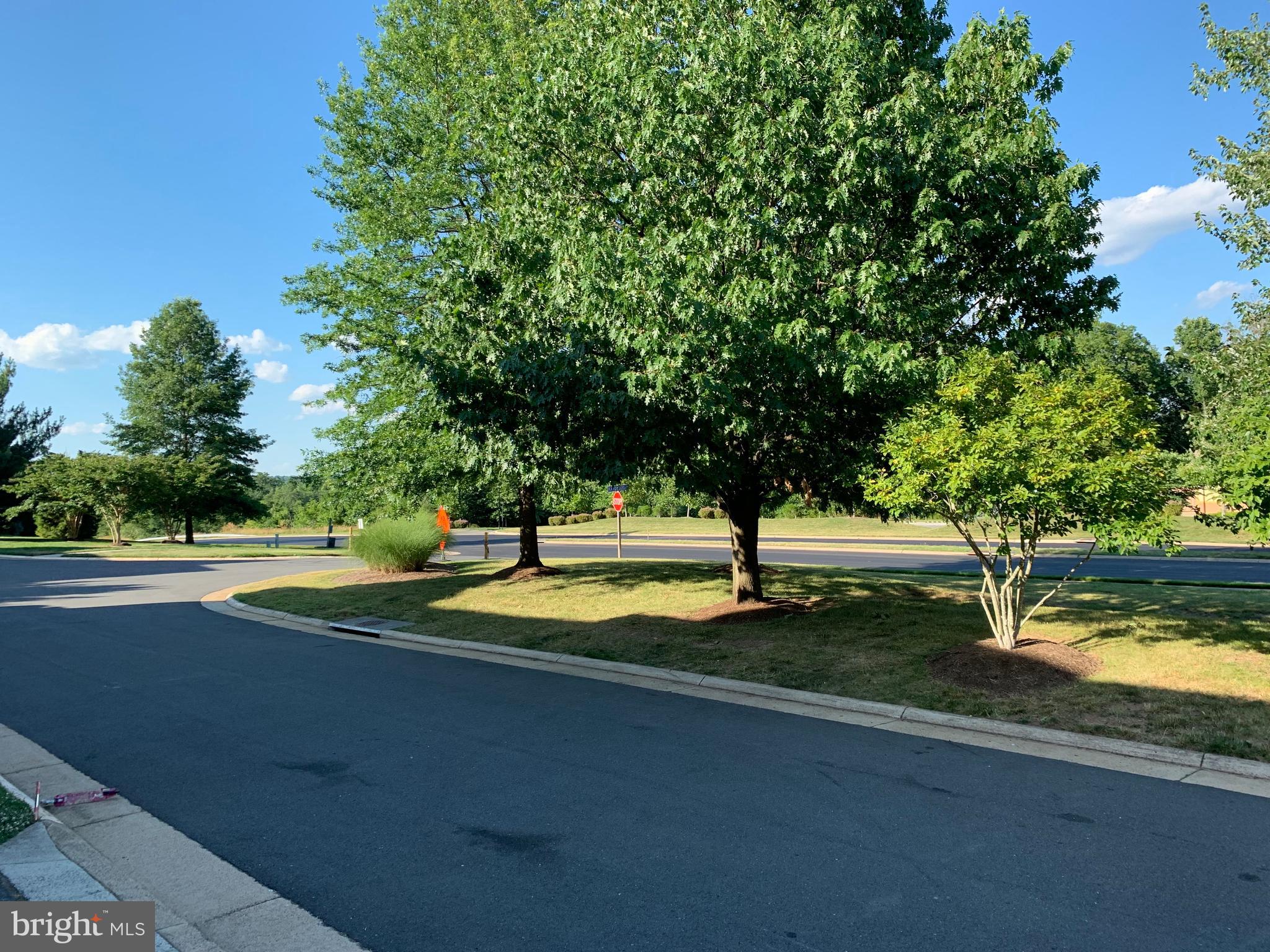 UNIVERISTY CENTER - Residential Lease