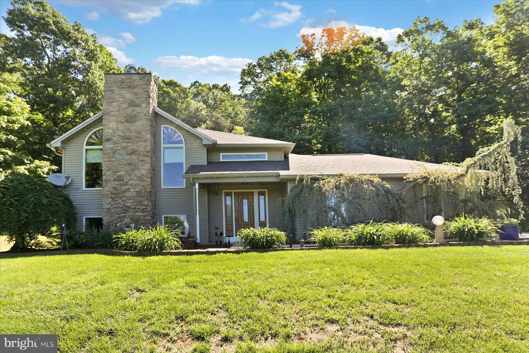325 MOUNTAIN VIEW ROAD