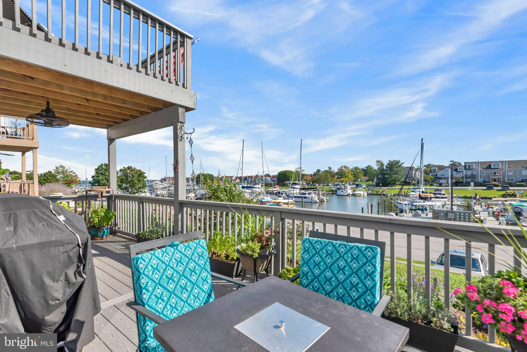208 Widgeon Way