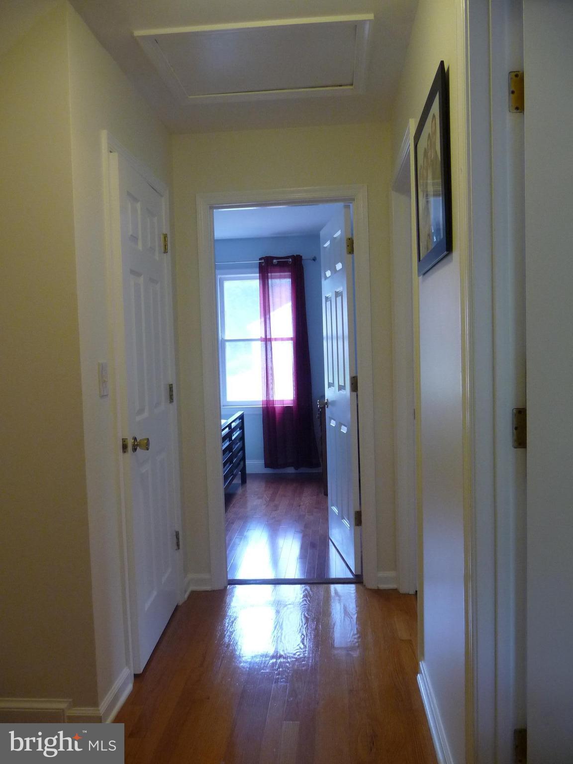 CLEARVIEW HEIGHTS - Residential Lease