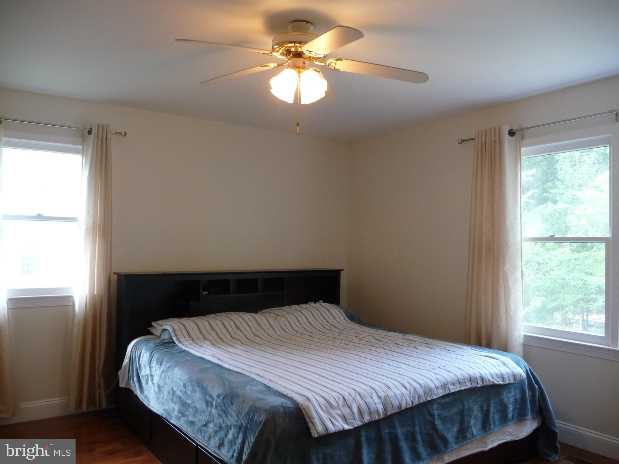 CLEARVIEW HEIGHTS - Residential Lease