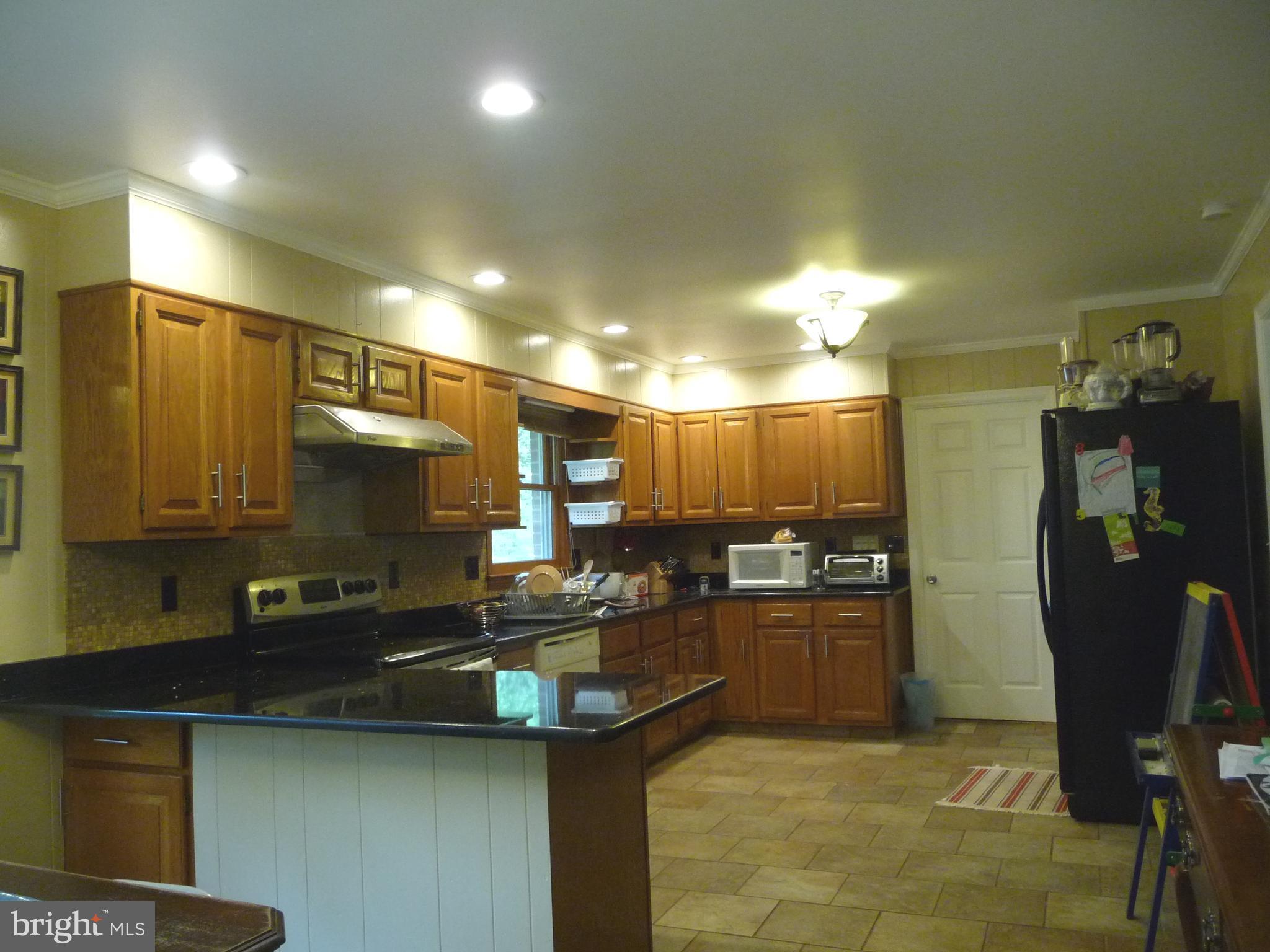 CLEARVIEW HEIGHTS - Residential Lease