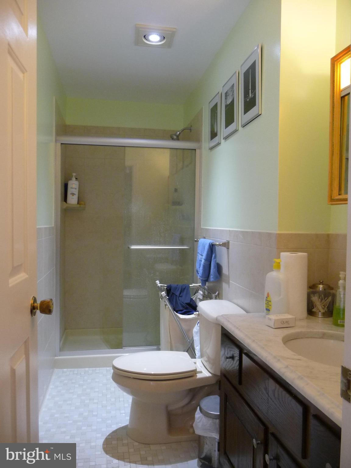 CLEARVIEW HEIGHTS - Residential Lease