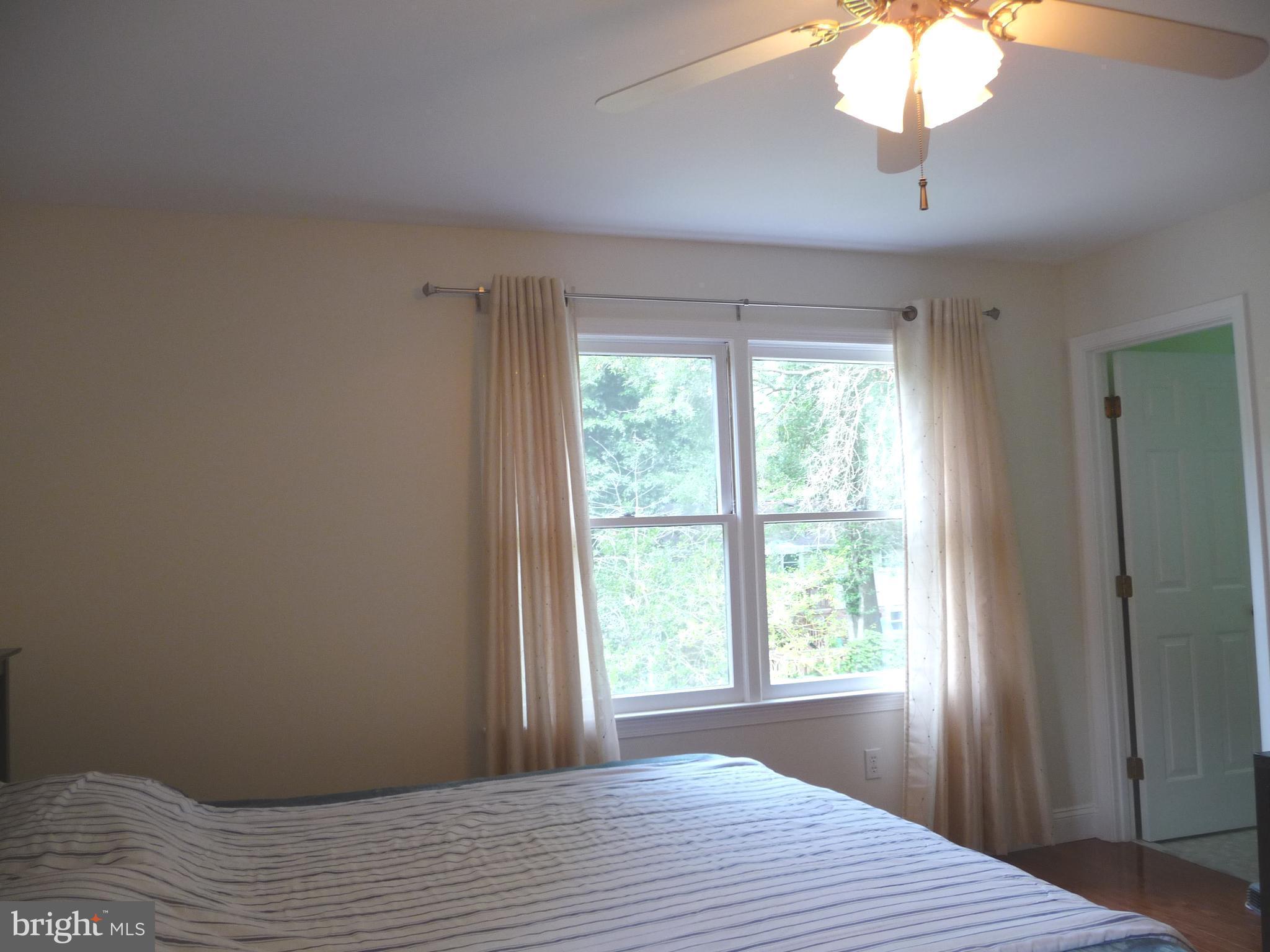 CLEARVIEW HEIGHTS - Residential Lease