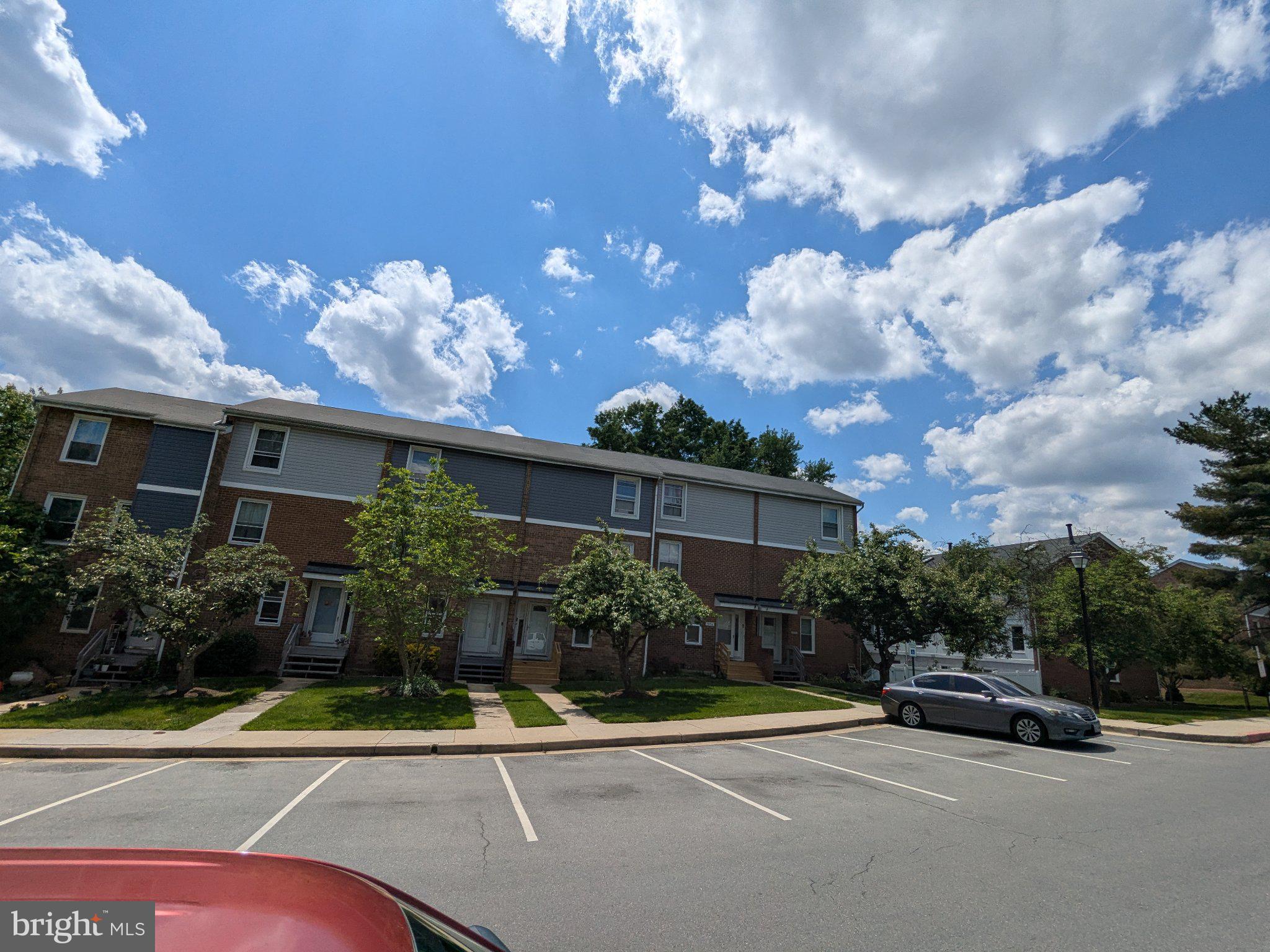 9054 CANTERBURY RIDING 147