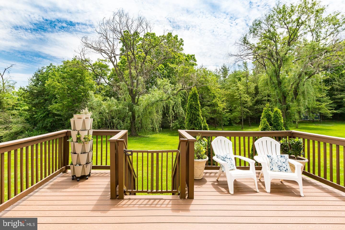 HUGHES PARK - Residential