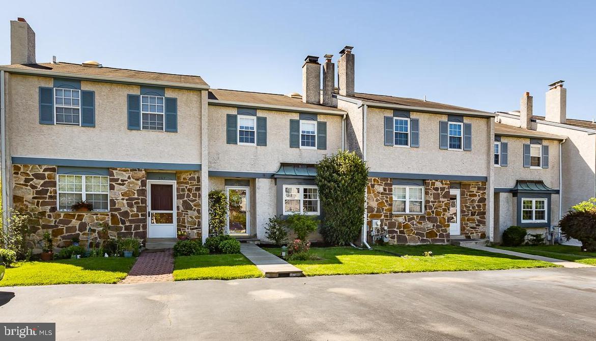 HUGHES PARK - Residential