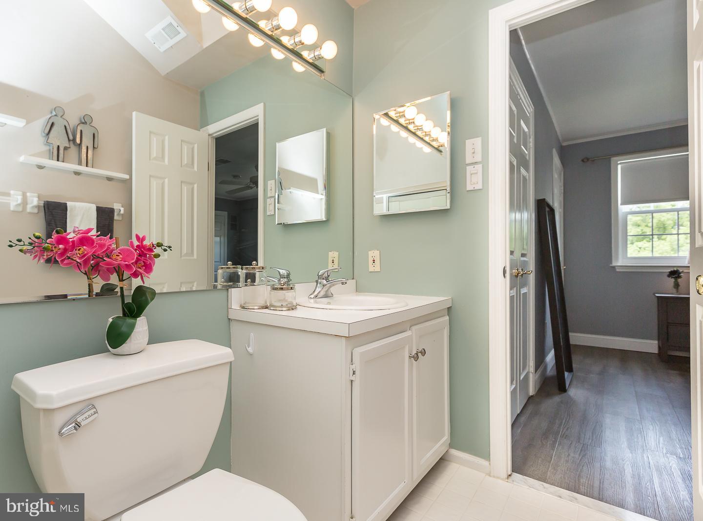 HUGHES PARK - Residential