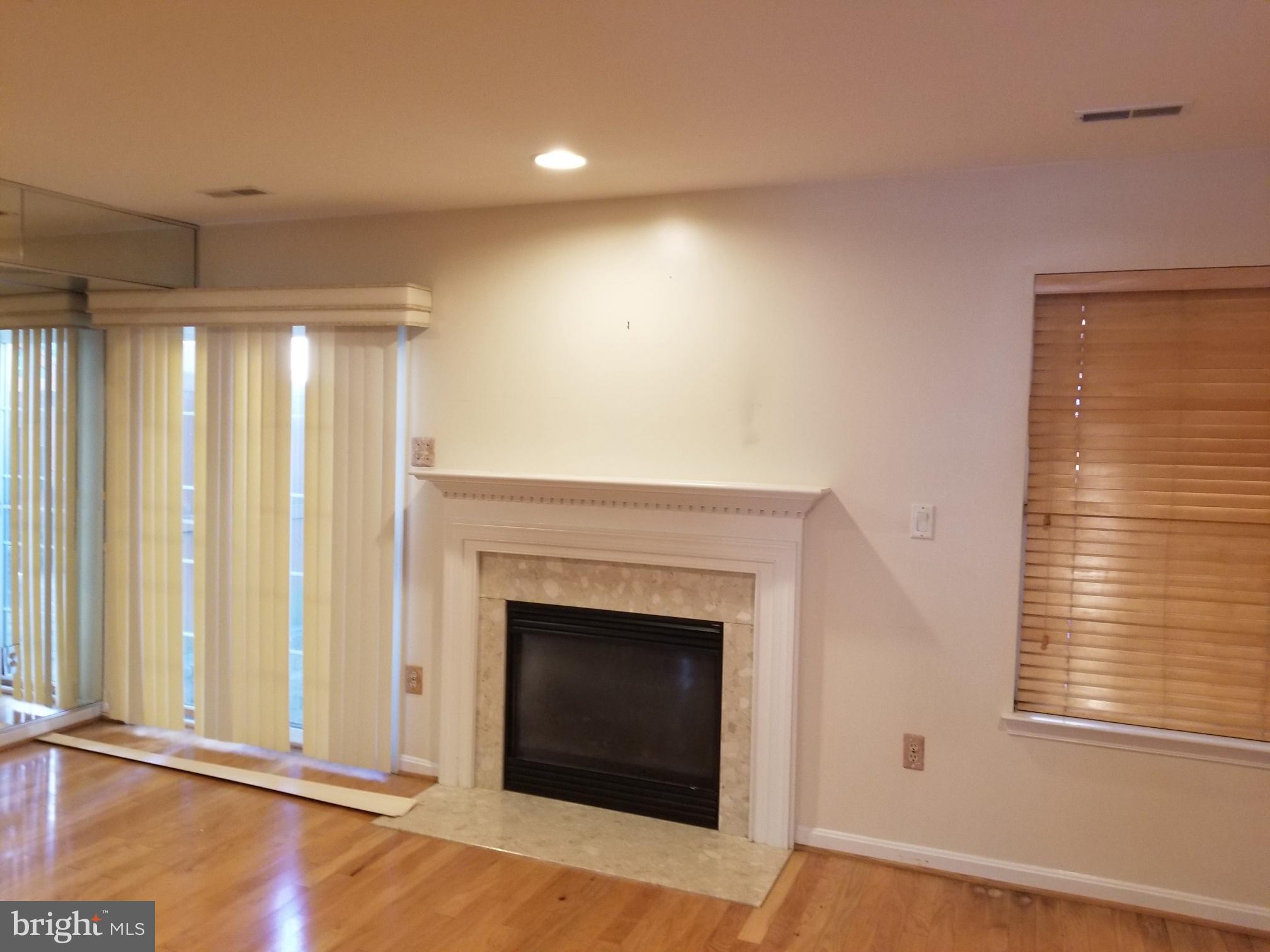 WOODVIEW VILLAGE - Residential