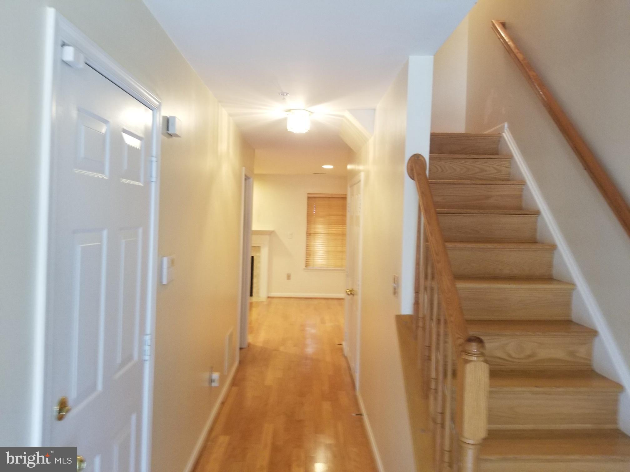 WOODVIEW VILLAGE - Residential