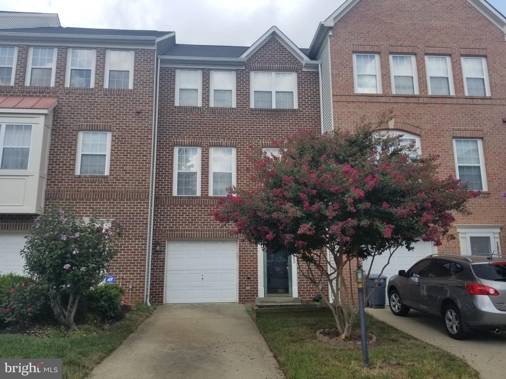 WOODVIEW VILLAGE - Residential