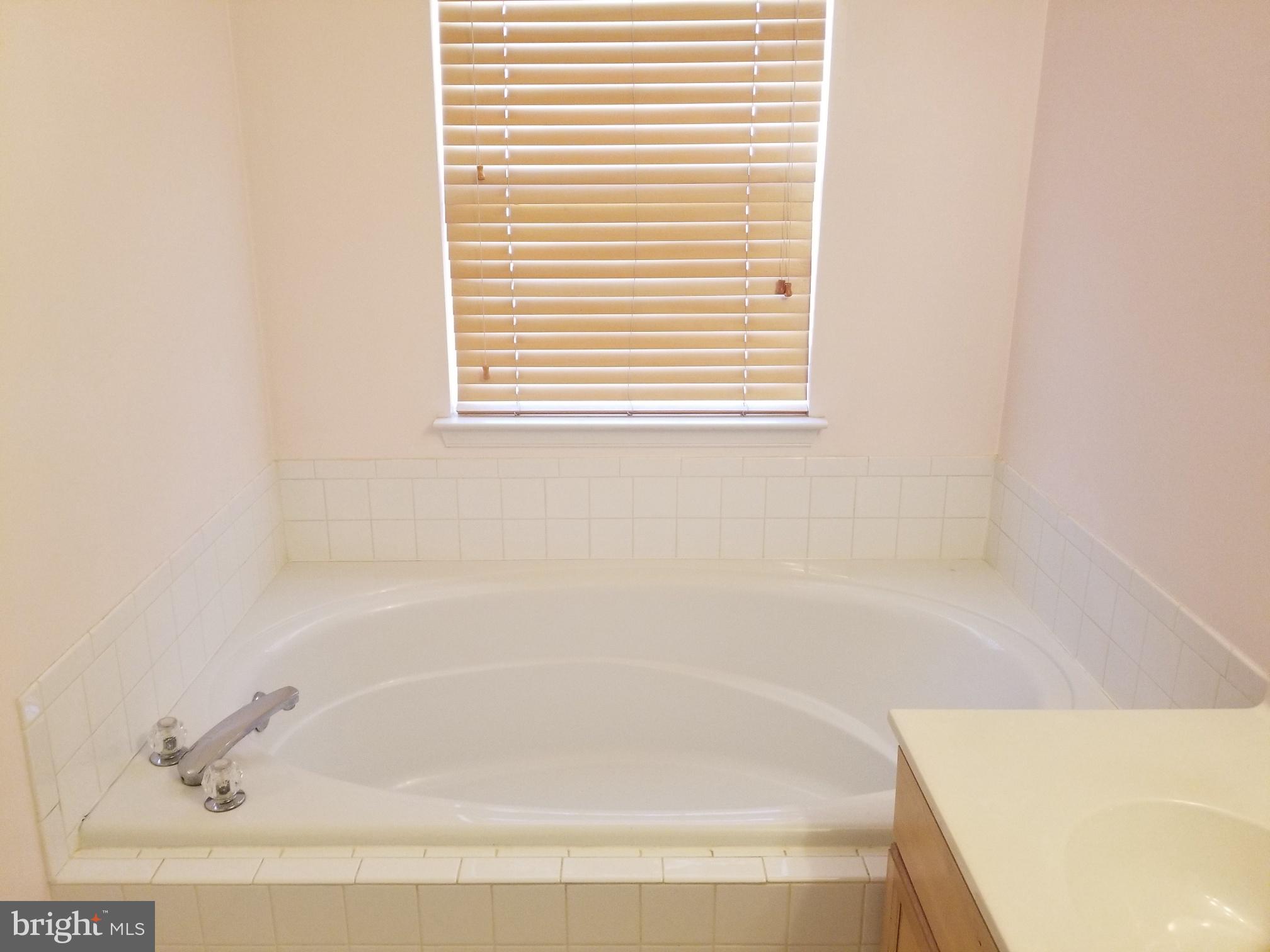 WOODVIEW VILLAGE - Residential