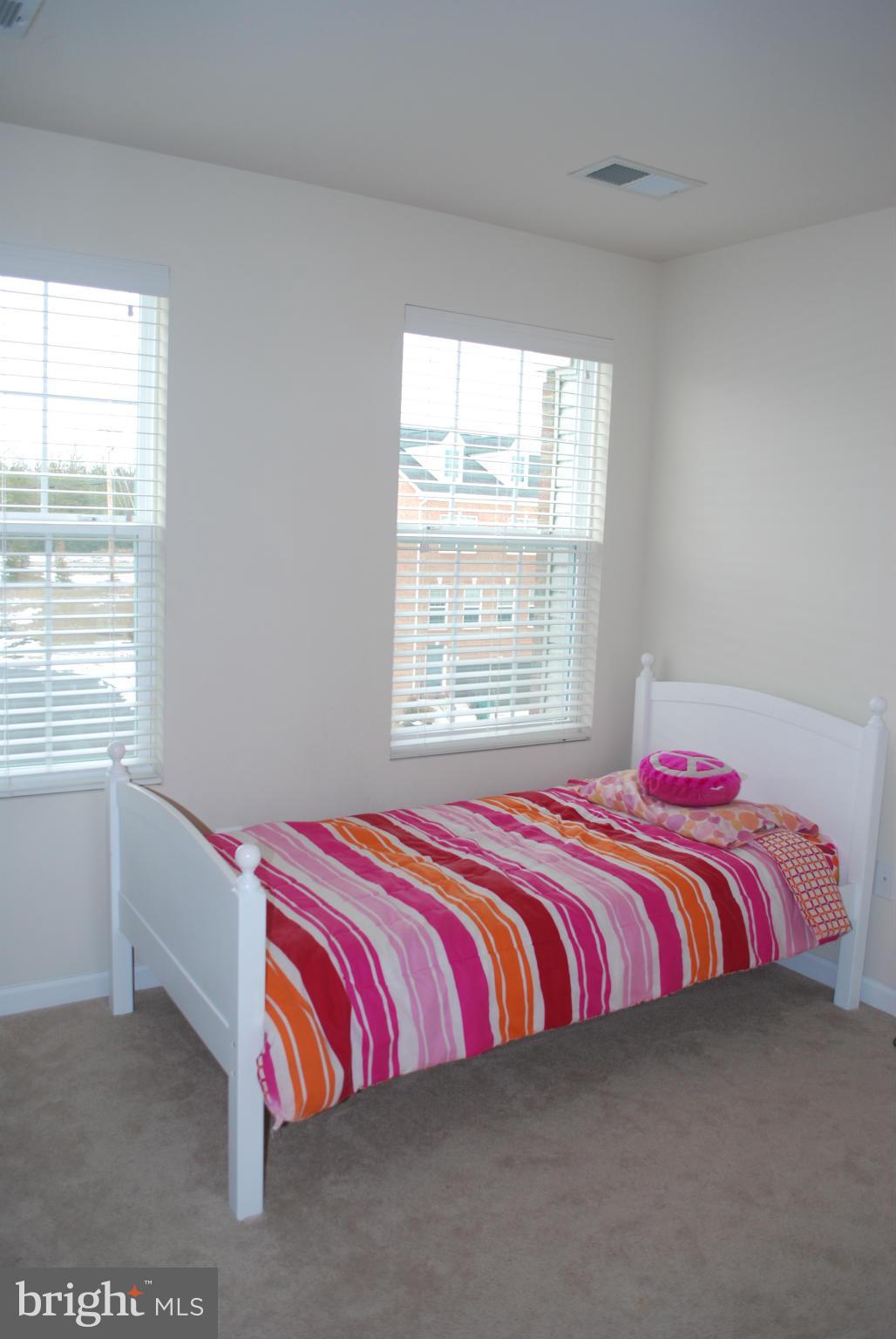 ST CHARLES SUB - GLENEAGLES - Residential Lease