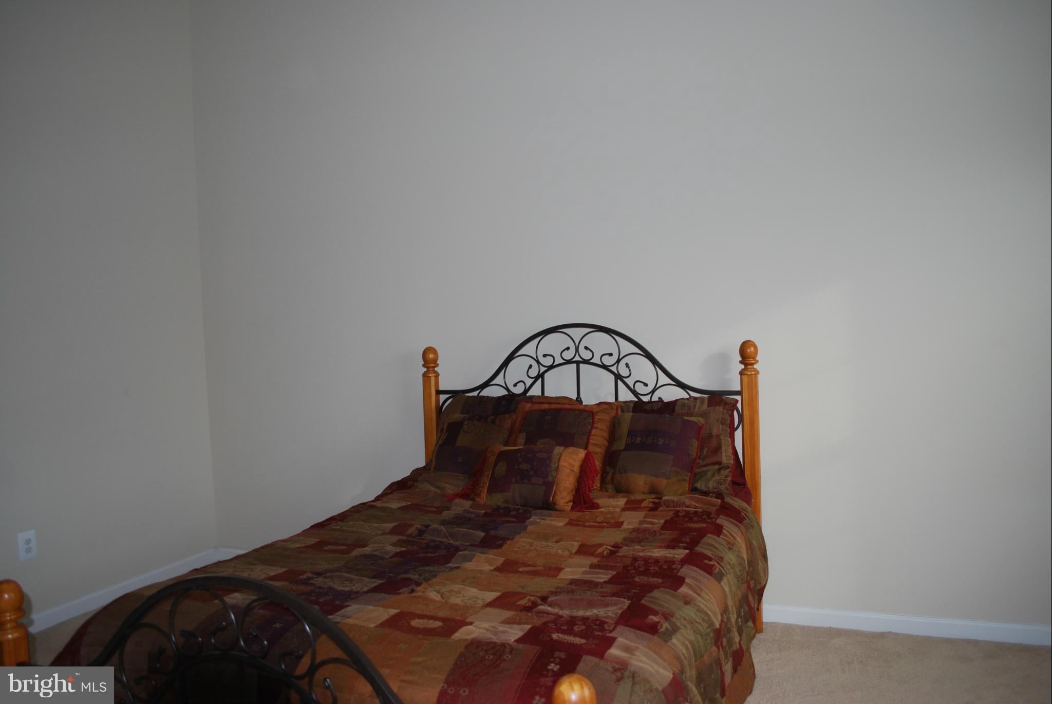 ST CHARLES SUB - GLENEAGLES - Residential Lease