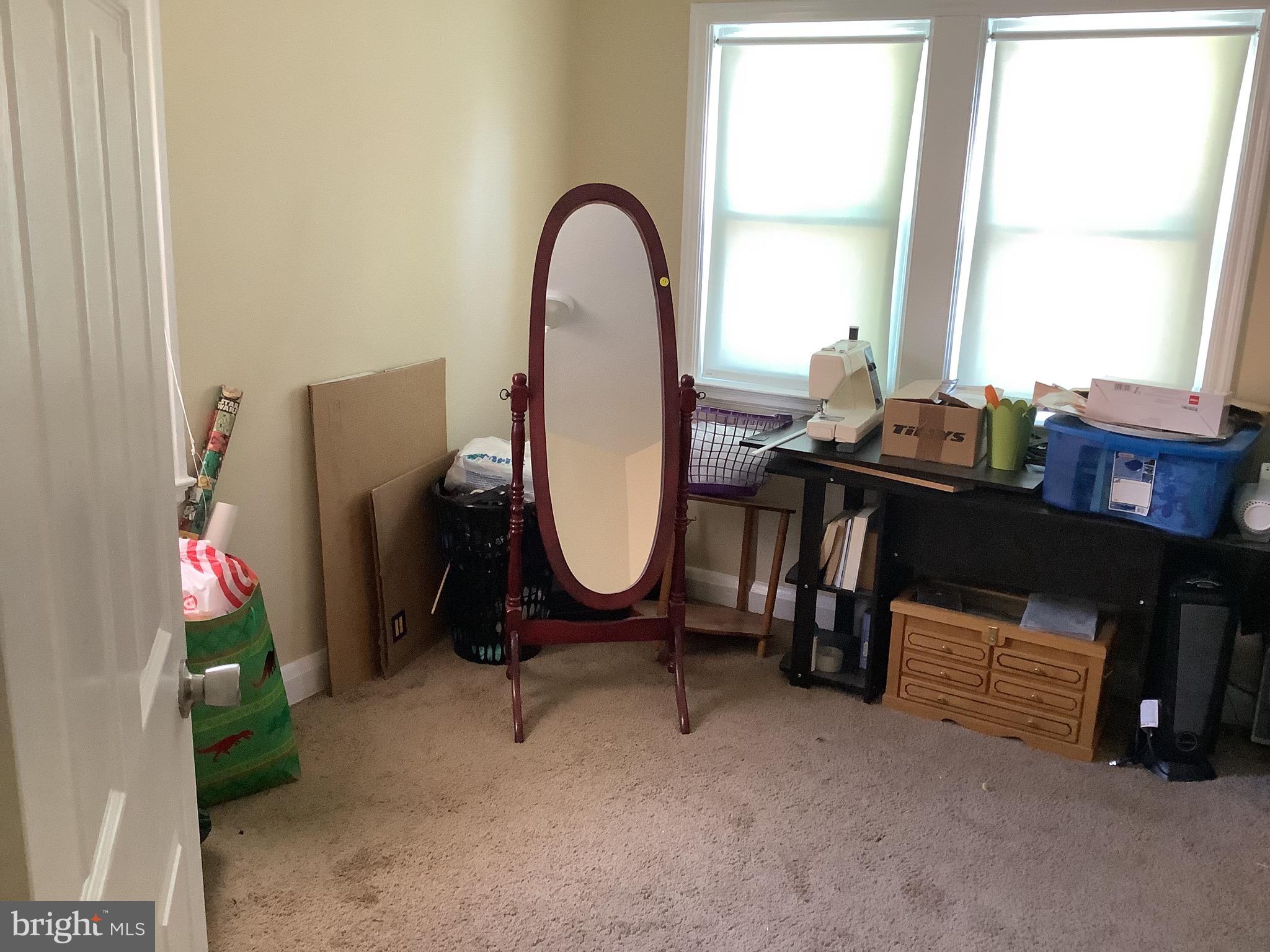 METROPOLITAN HOMES - Residential