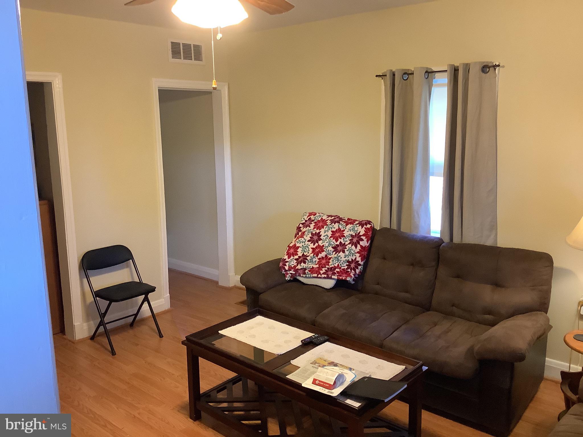 METROPOLITAN HOMES - Residential