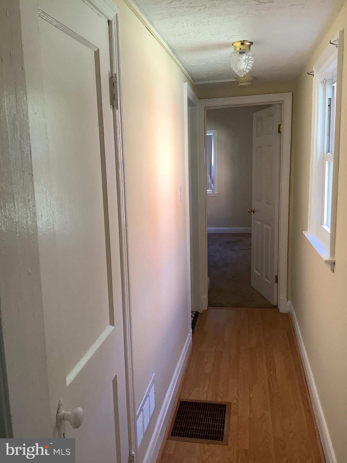 METROPOLITAN HOMES - Residential