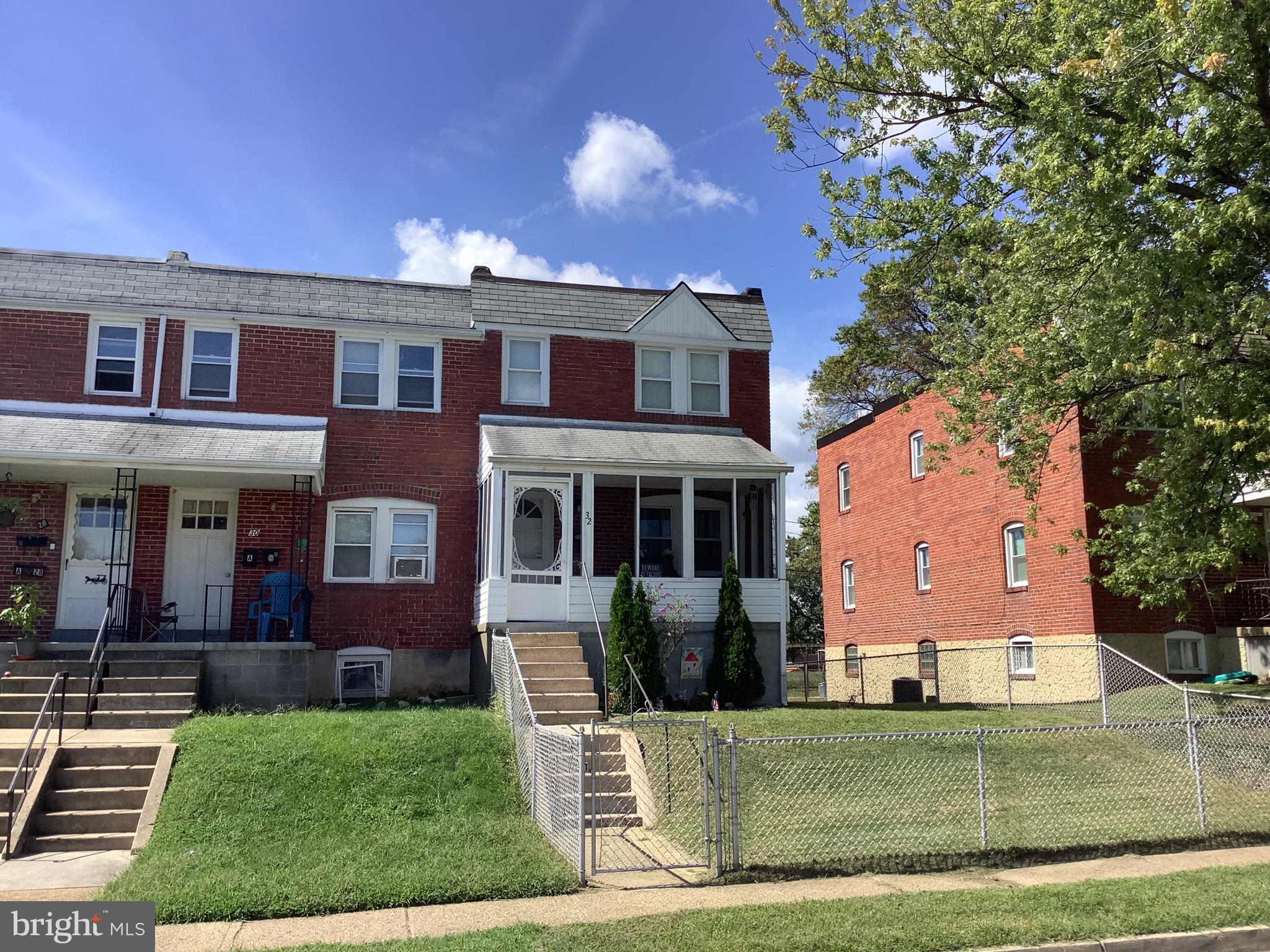 METROPOLITAN HOMES - Residential