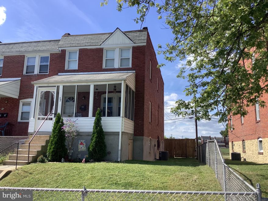 **Under Contract in 11 Days!!Have Buyers looking for a New Home to either down size or first time Homeowners? Check this home out, in the sought out Community of  Metropolitan Homes . This End-Of-Group Townhouse offers 4 Bedrooms, 2 full bath. This Unique Home was built with , Eat-in  Kitchen with lots of Cabinet storage and a pantry, in the Lower Level of the Home. From the Kitchen, walk up the stairs and enter into the Living Room with Wood Floor, off of the Living room. is a Den / Home office. Go down the hallway to the Full Bathroom and Bedroom. Walk up the Stairs which leads you to 3 Bedrooms and a Full Bath on the Upper Level. From the living room you walk out to the Screen-in  Porch for those cool summer nights. The Backyard is large enough for Entertainment and surrounded by a privacy fence.  It has been freshly repainted both on the inside and outside.  Carpeting in the Bedrooms with wood flooring on the main level and new vinyl flooring in the Kitchen. Roof was replaced in Feb. 2020.  The Home is in move in ready. The Home is Being sold "As Is, Where Is". Seller will not make any repairs. The Home is priced below market value and will not last long!  Schedule your showing Today!!. Sign is on the Property.