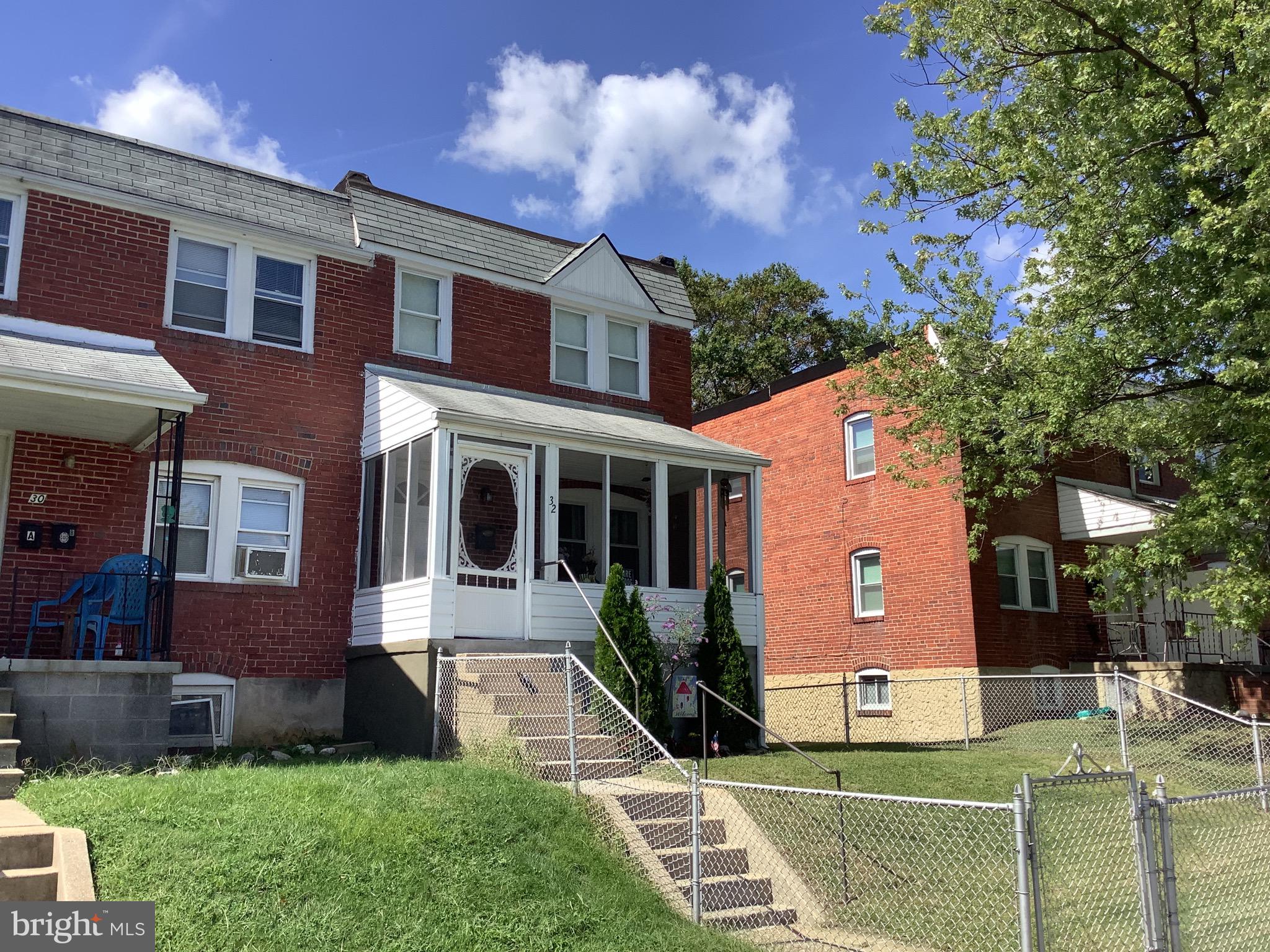 METROPOLITAN HOMES - Residential